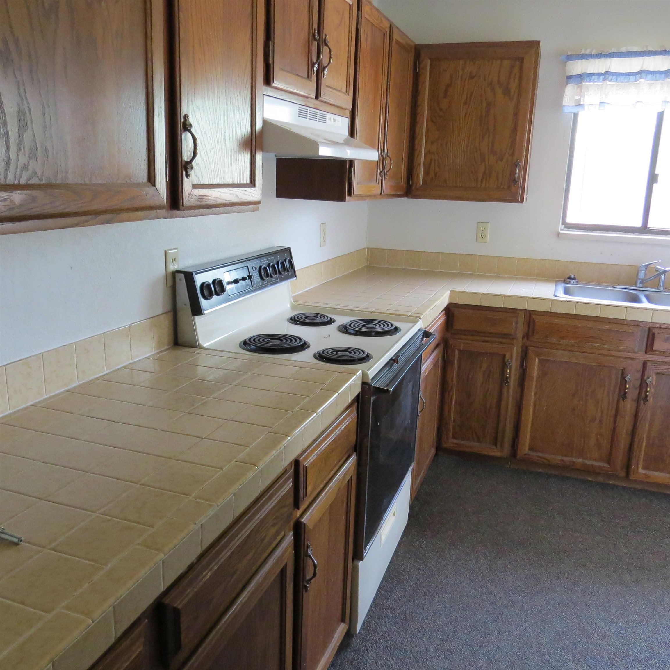 432 32 3/8 Road Property Photo 19