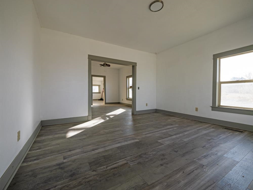 2082 45 1/2 Road Property Photo 6