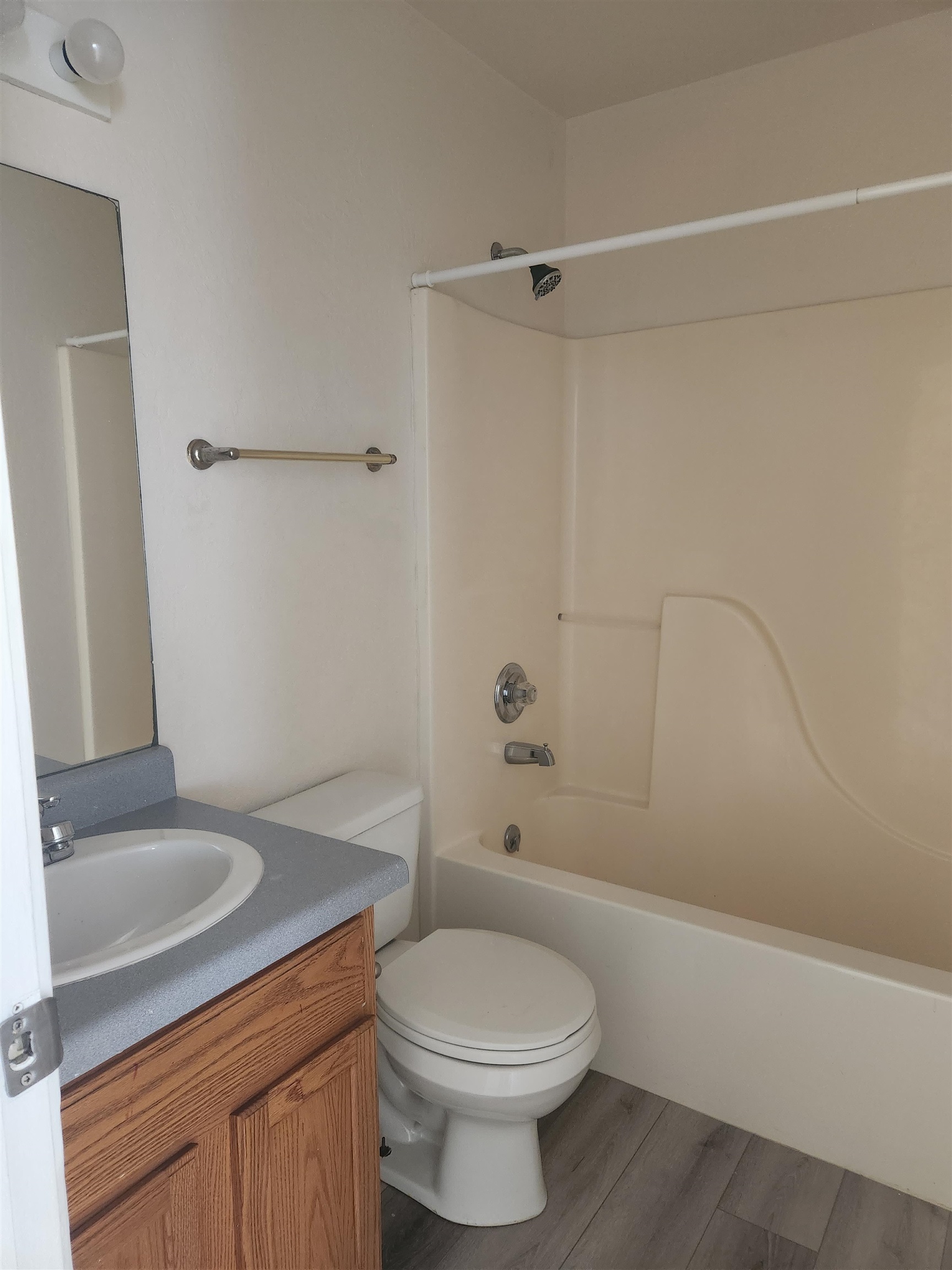 883 Taughenbaugh Boulevard Property Photo 17