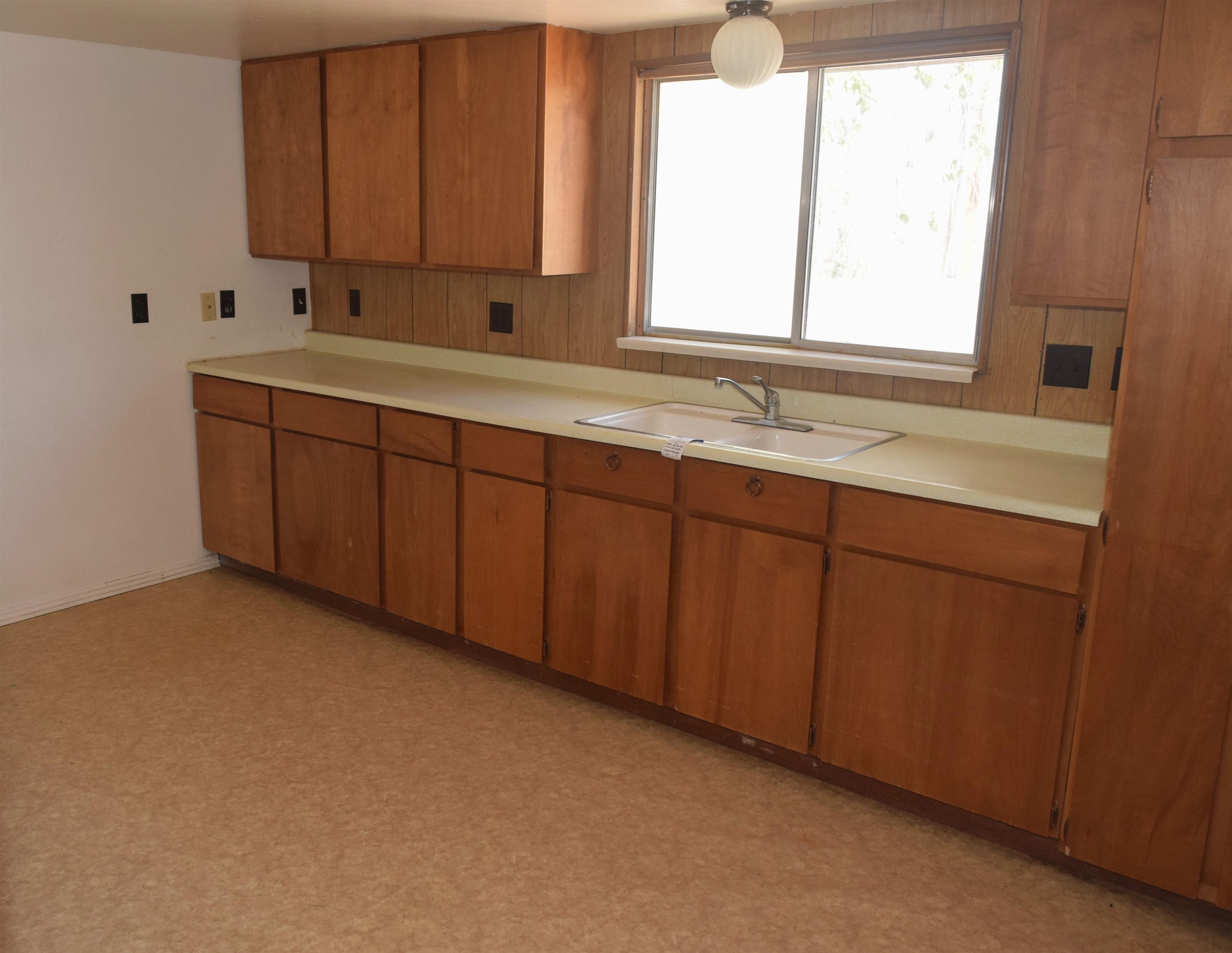10536 Highway 65 Property Photo 12