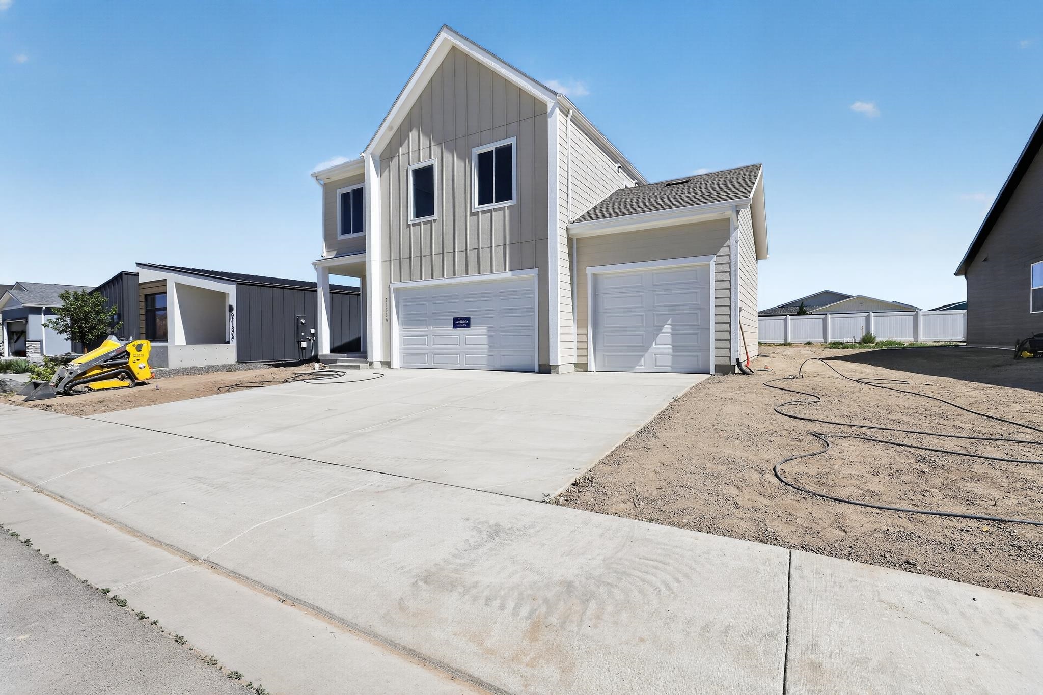 2138 Moon Beam Place Property Photo 3