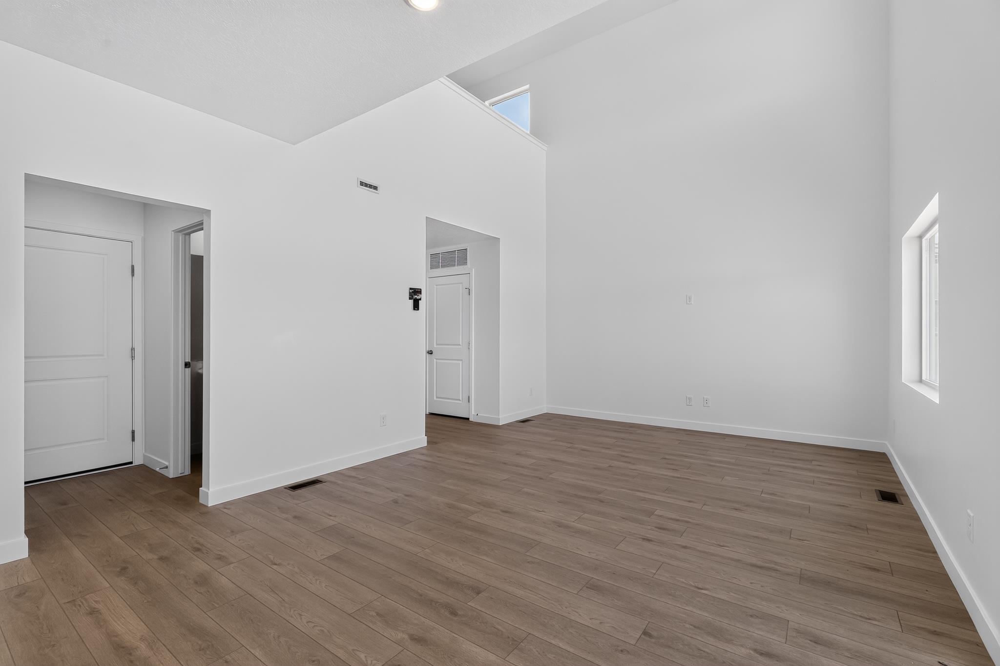 2138 Moon Beam Place Property Photo 8