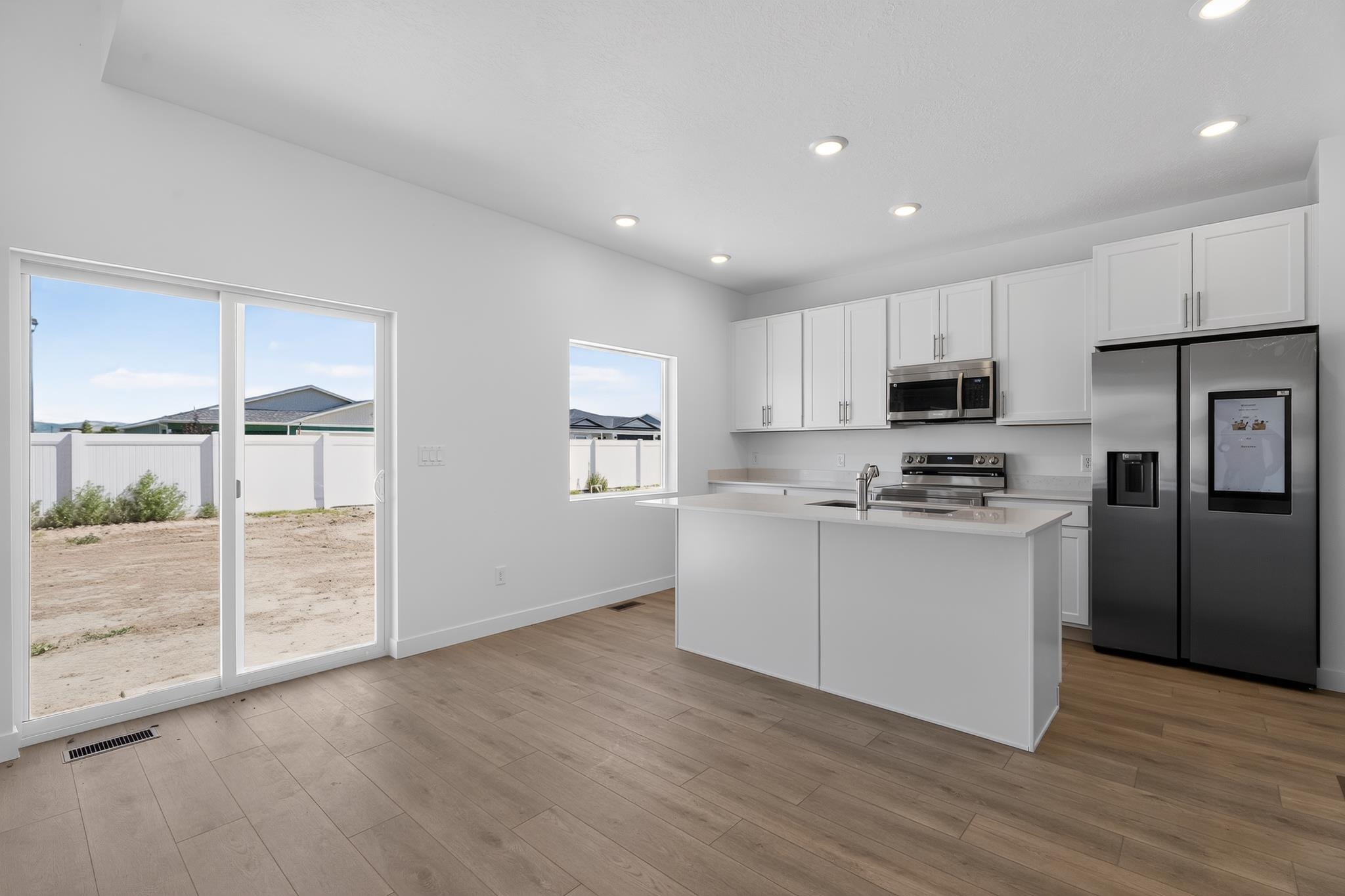 2138 Moon Beam Place Property Photo 15
