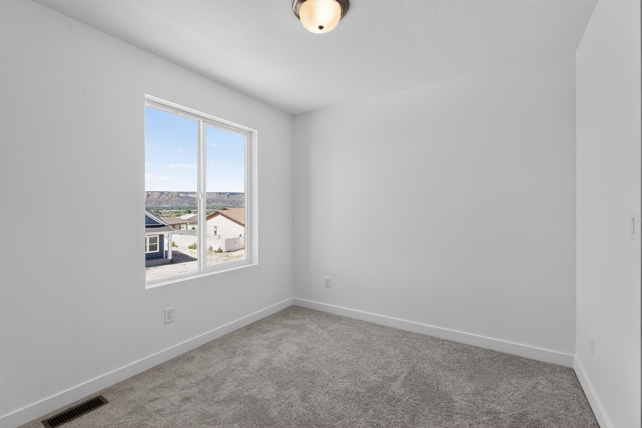 2138 Moon Beam Place Property Photo 21