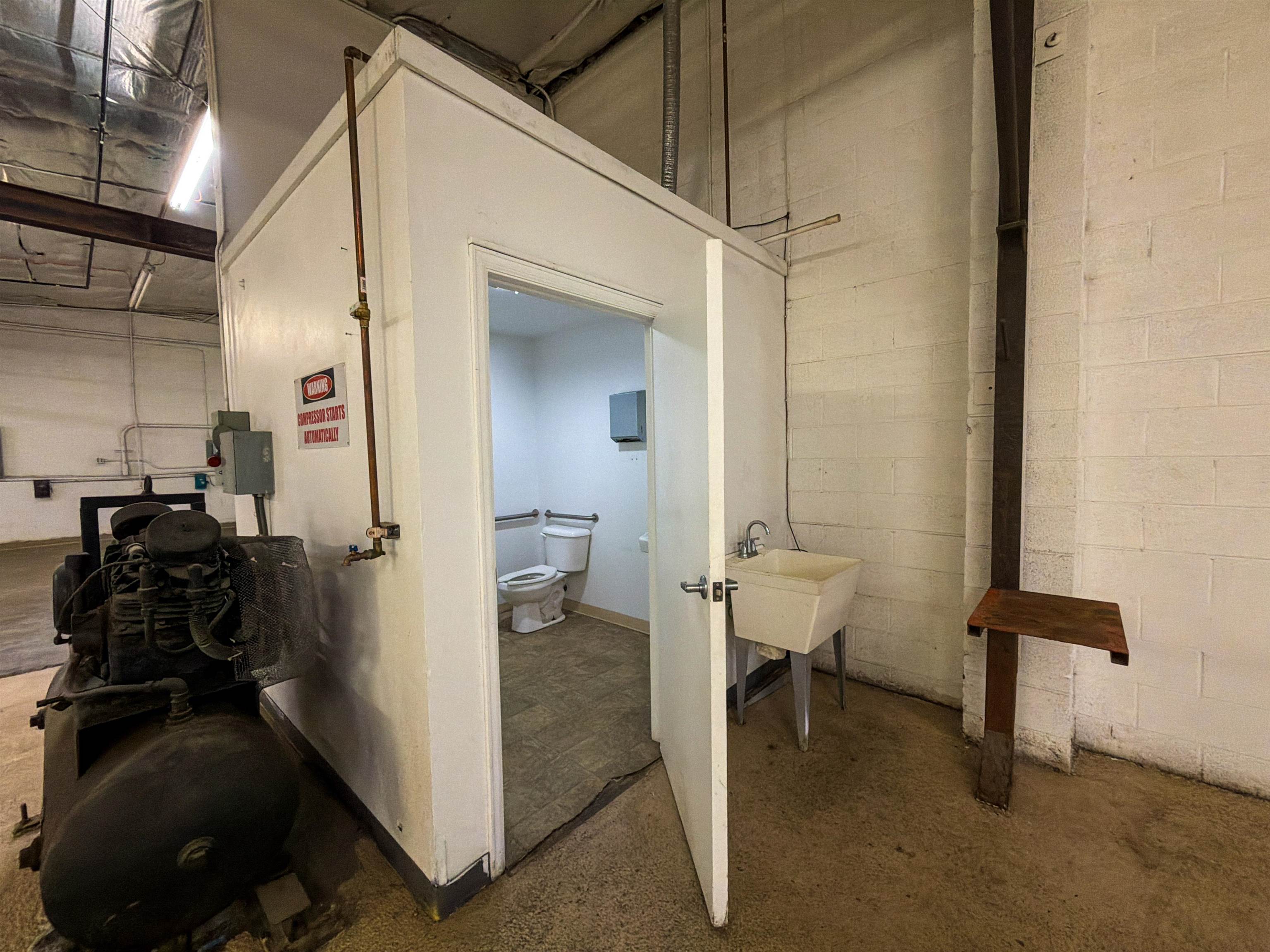 744 Noland Avenue Property Photo 12