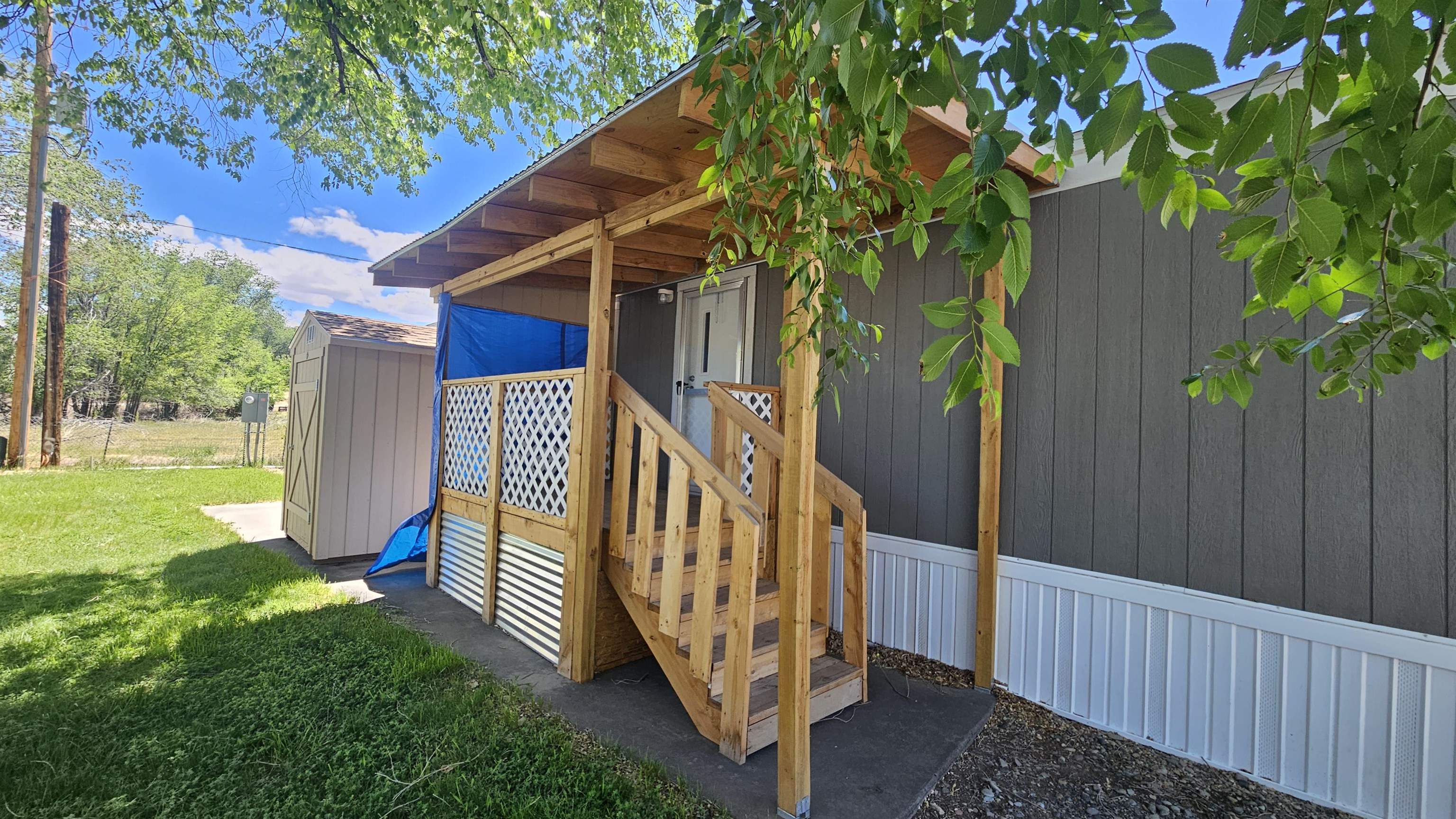 2713 B 1/2 Road Property Photo 4