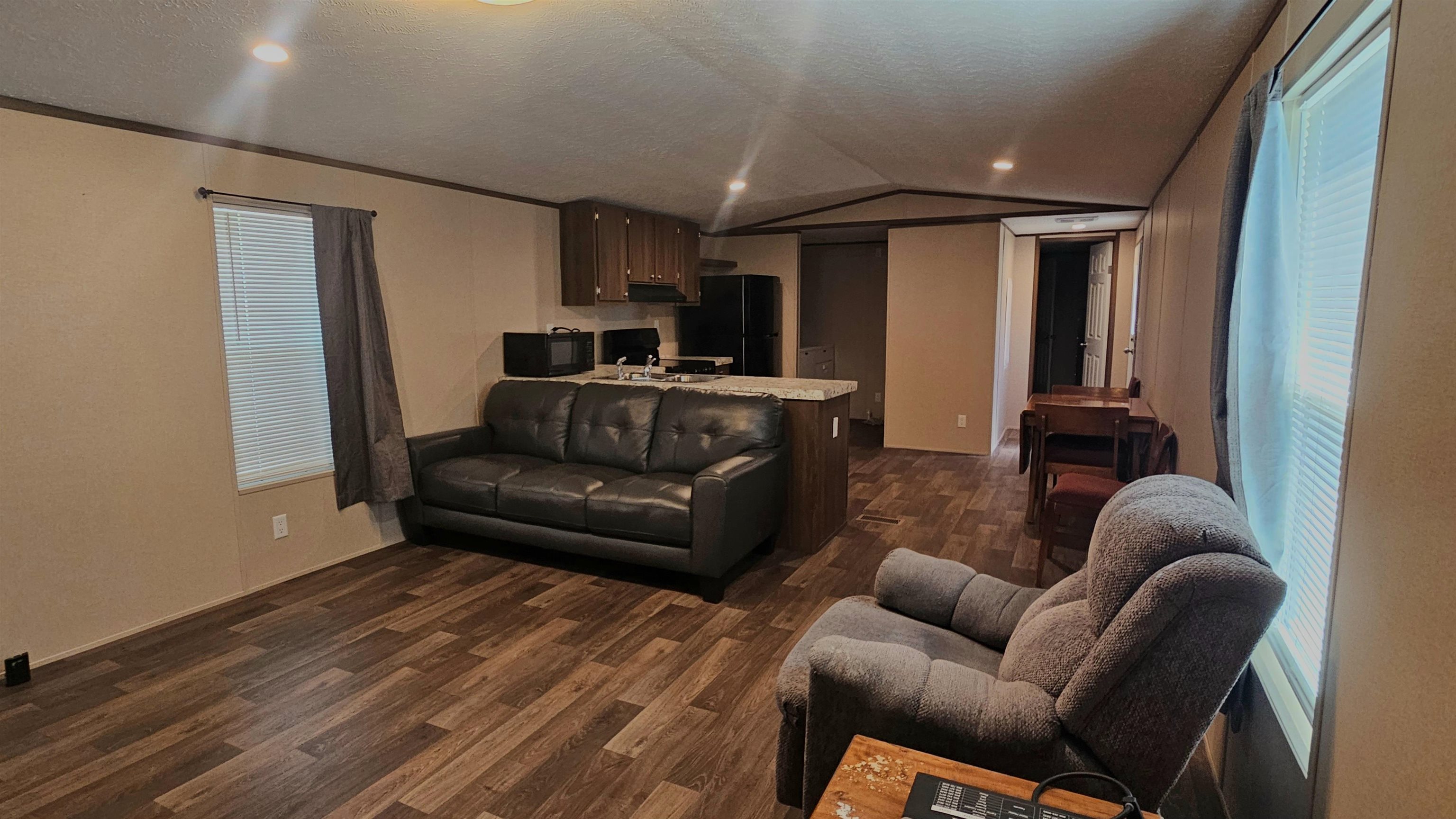 2713 B 1/2 Road Property Photo 8