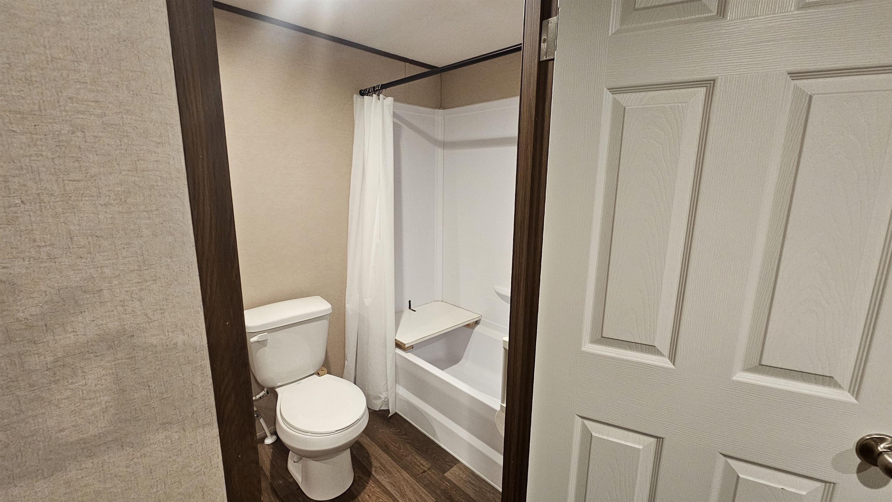 2713 B 1/2 Road Property Photo 16