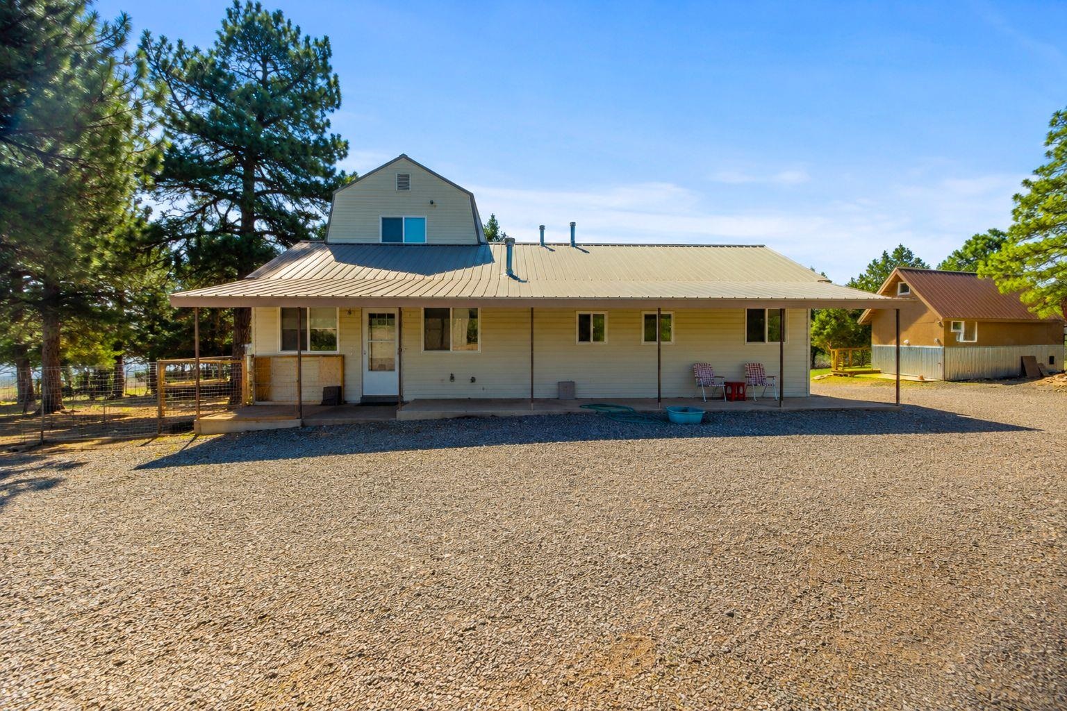 3460 Mariposa Drive Property Photo 4