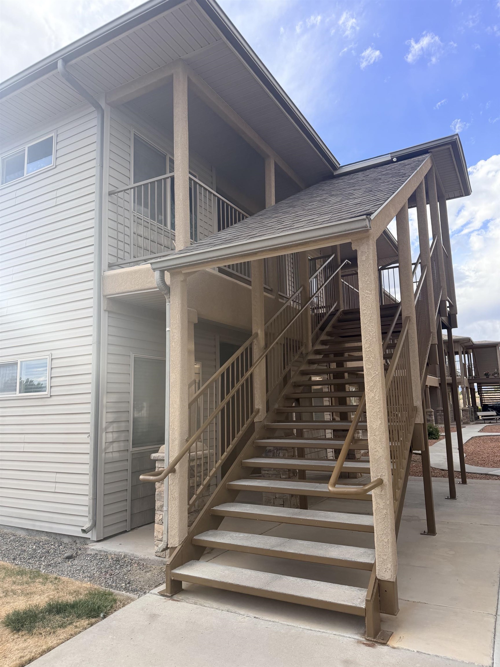 2474 Orion Way Property Photo 5