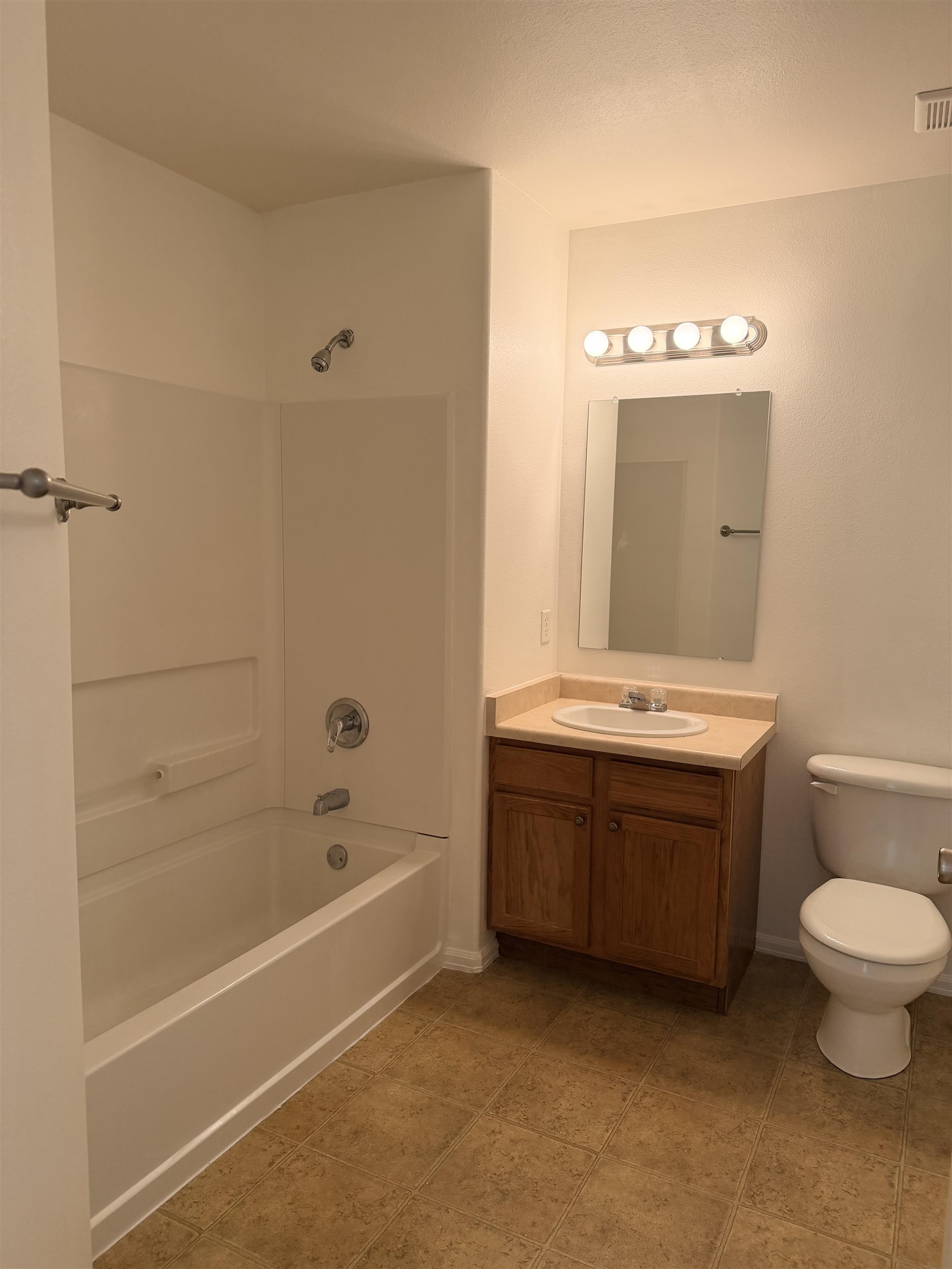 2474 Orion Way Property Photo 12
