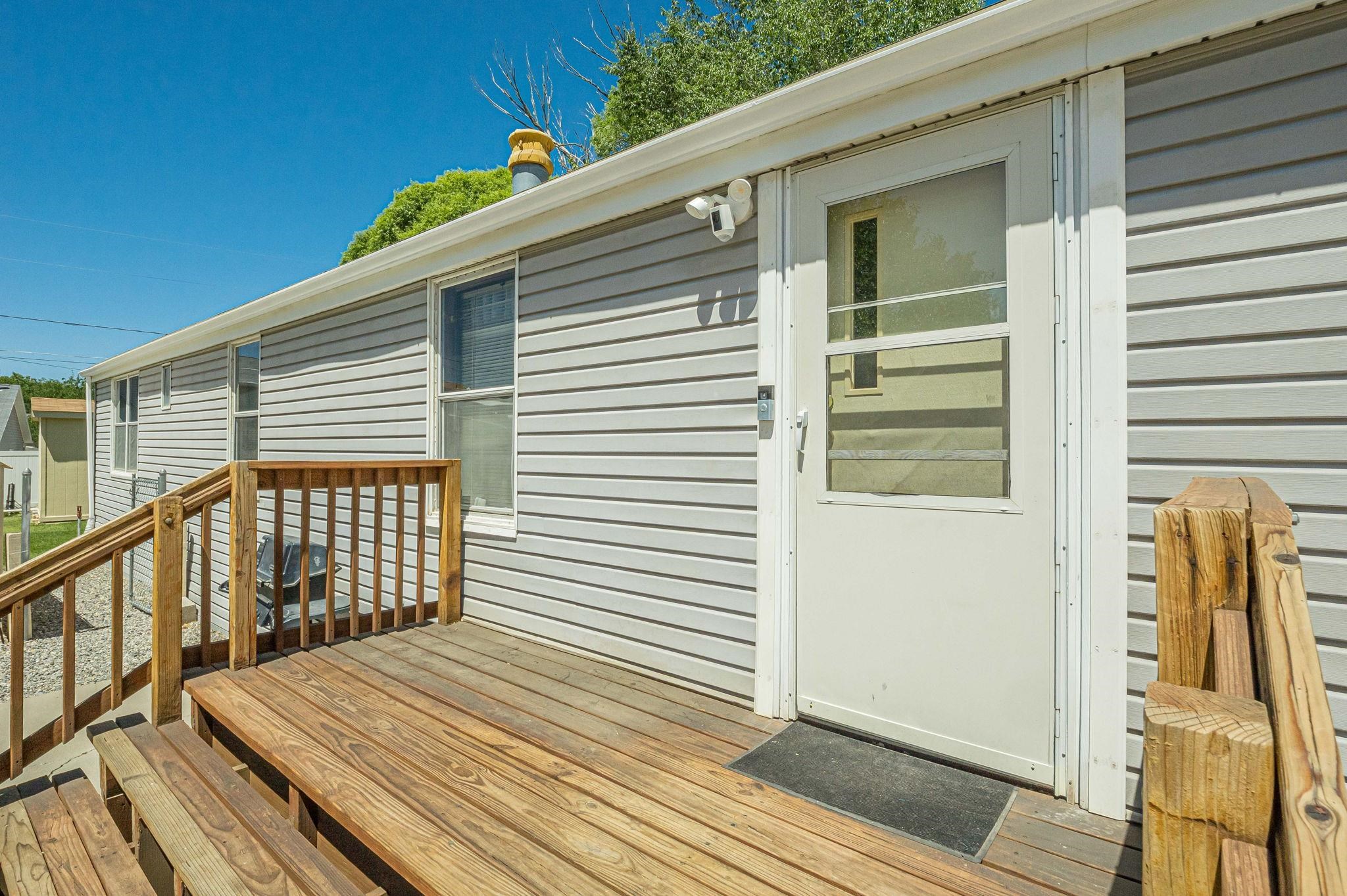 537 Pearce Avenue Property Photo 4