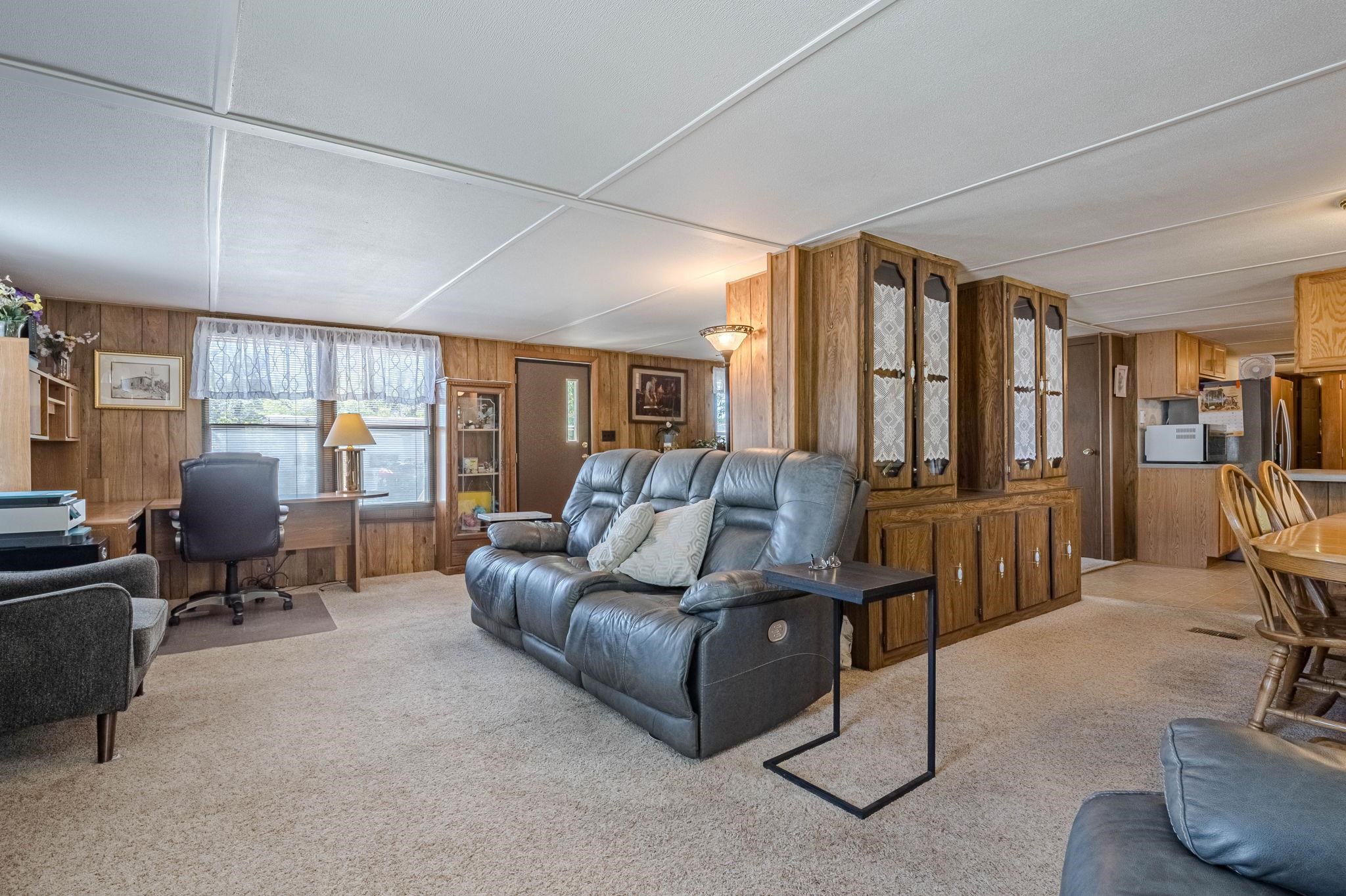 537 Pearce Avenue Property Photo 10