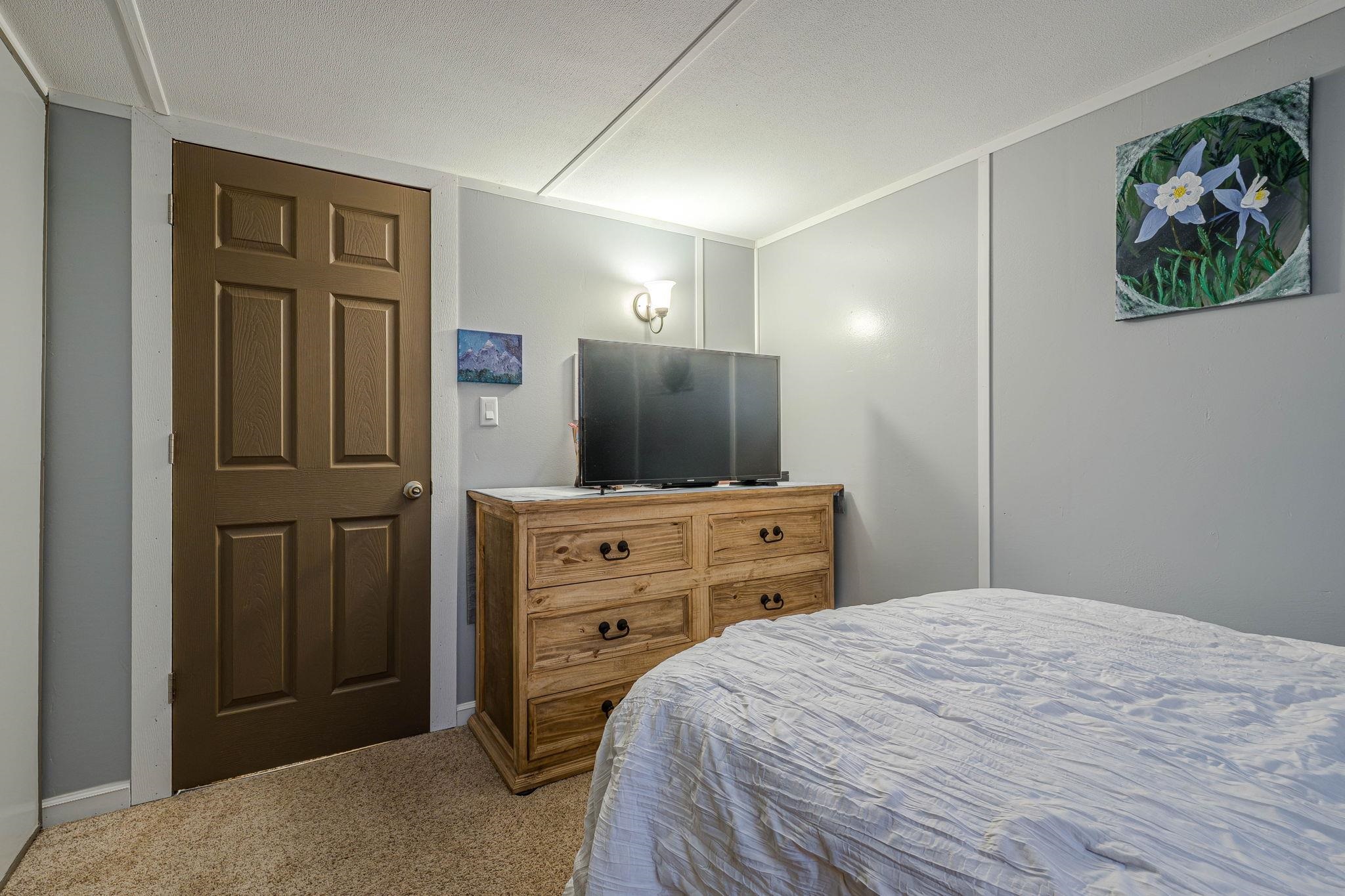 537 Pearce Avenue Property Photo 17