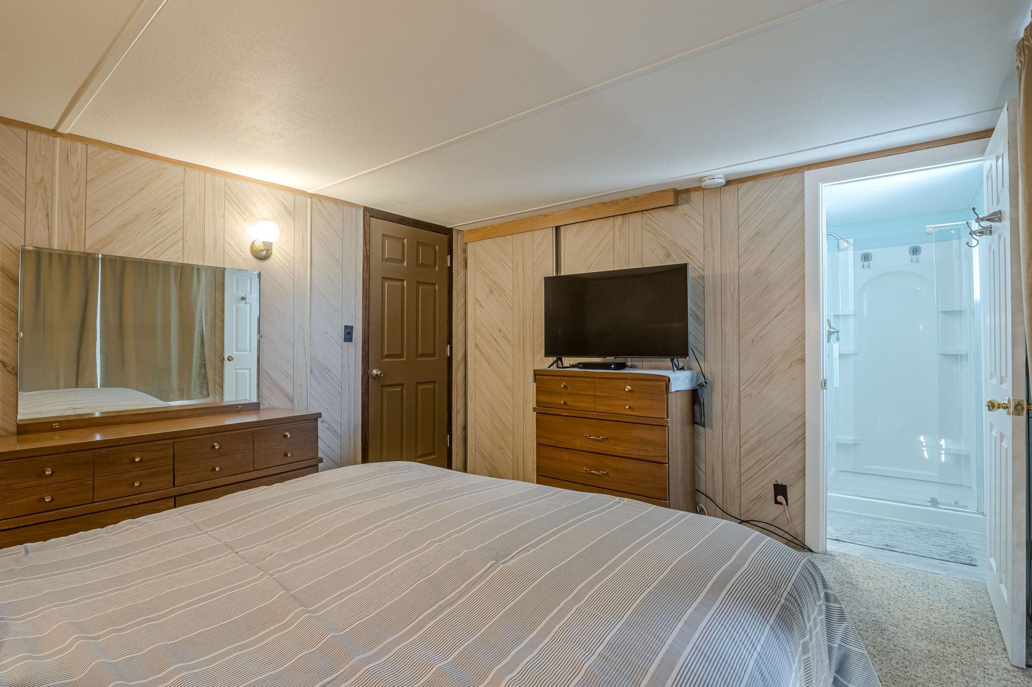 537 Pearce Avenue Property Photo 25