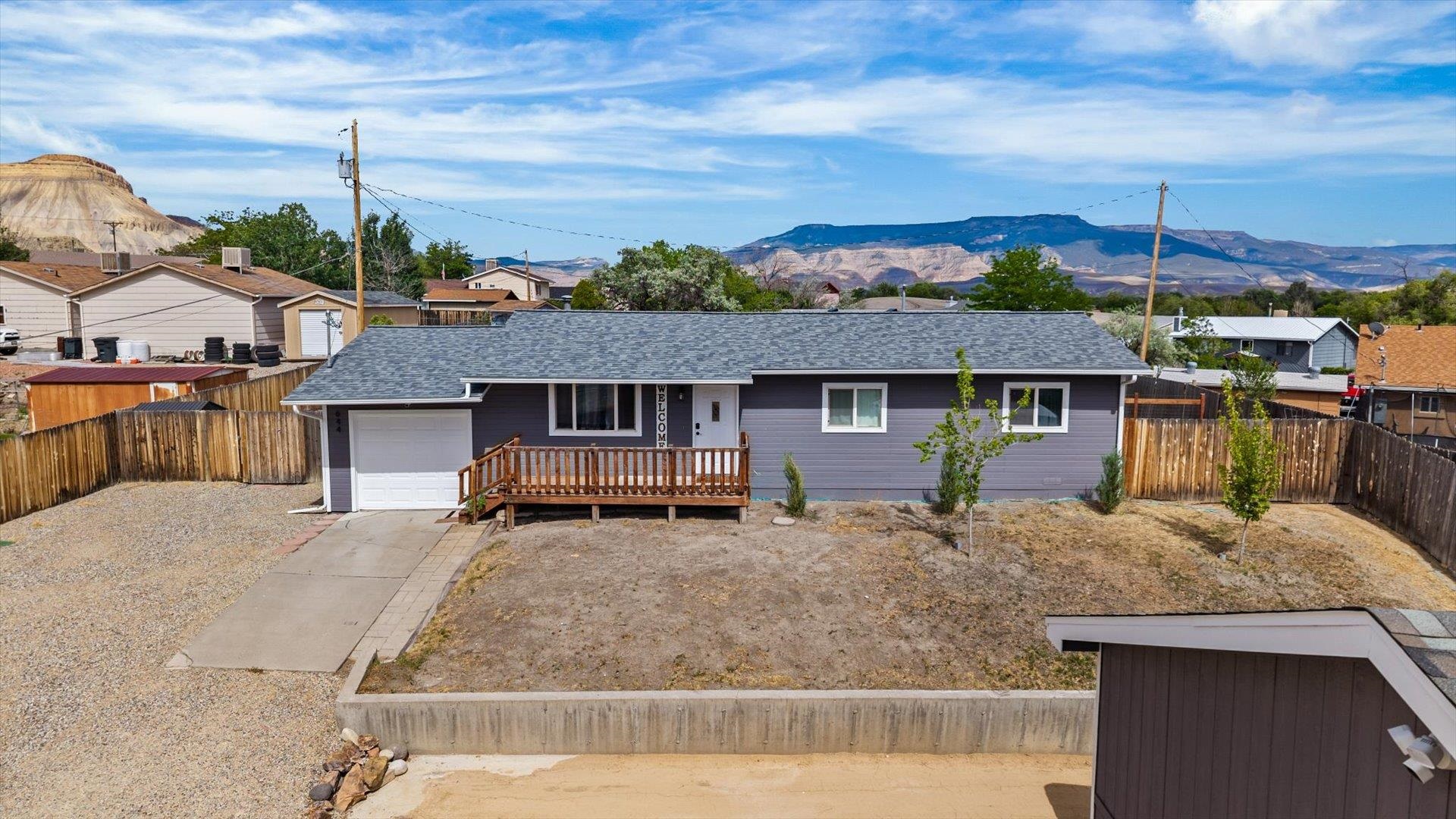 644 32 Road Property Photo 1