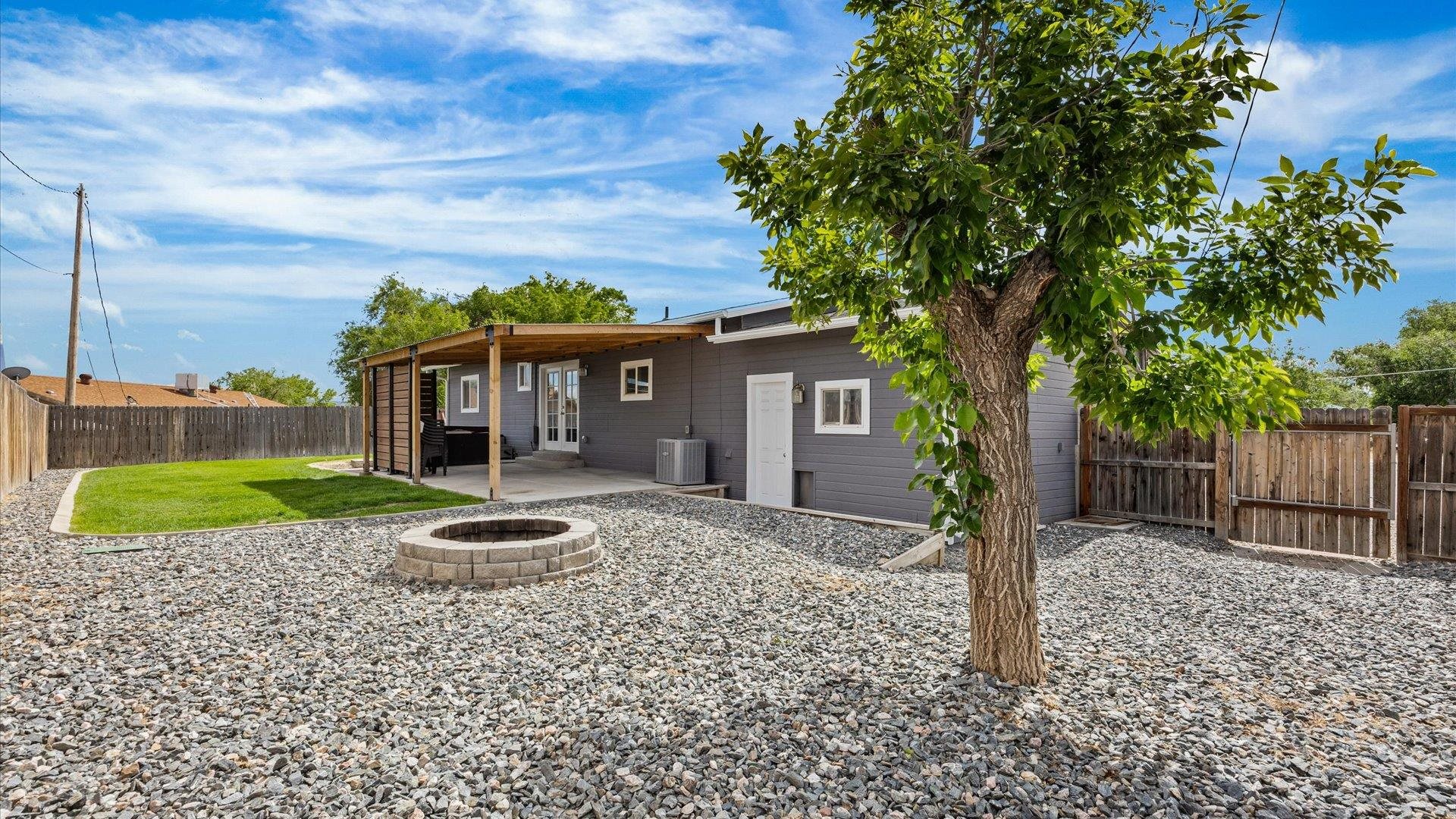 644 32 Road Property Photo 16