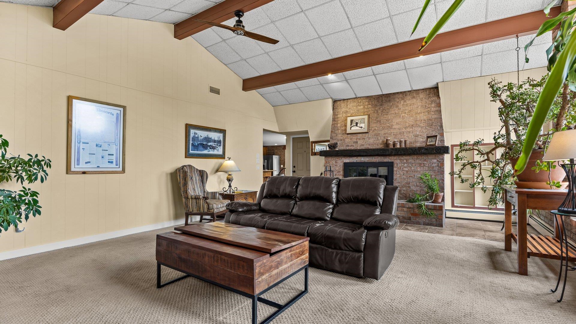 612 Ronlin Drive Property Photo 8