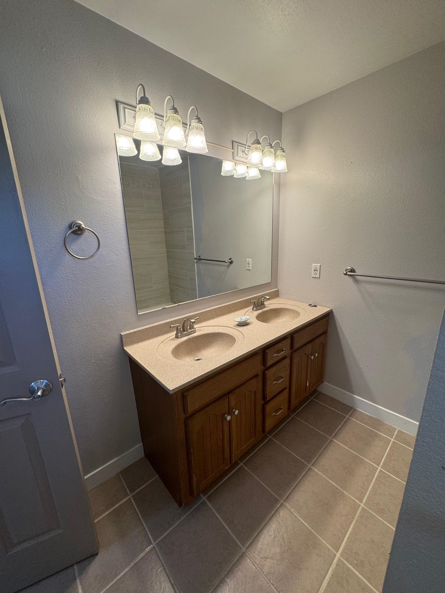 588 1/2 Redwing Lane Property Photo 13