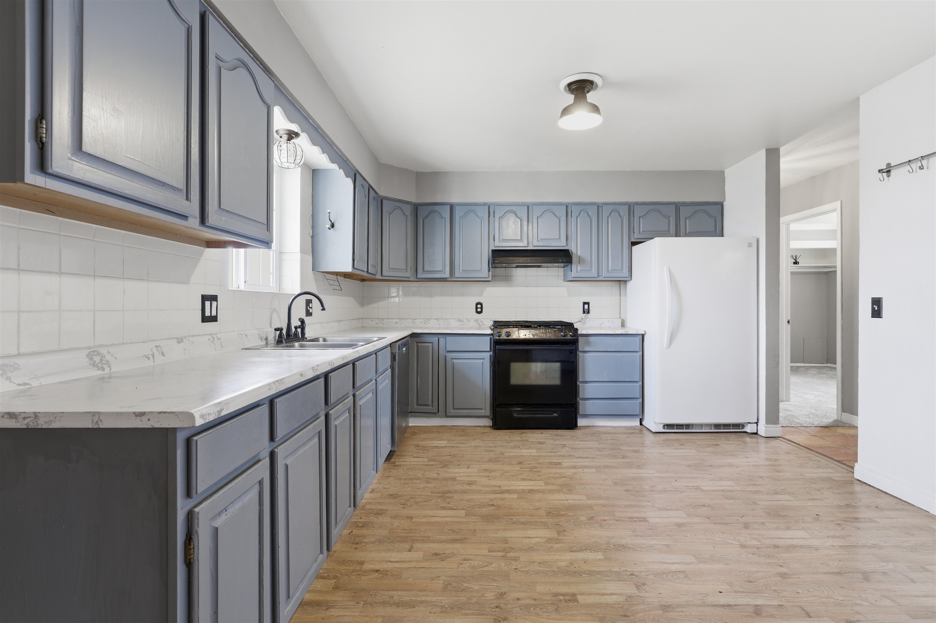 16216 2600 Road Property Photo 6