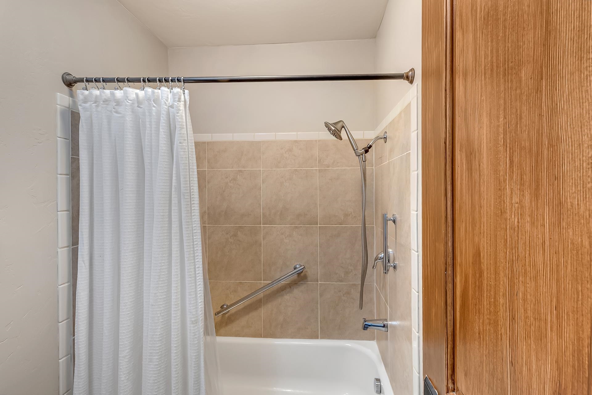 724 Ivanhoe Way Property Photo 26