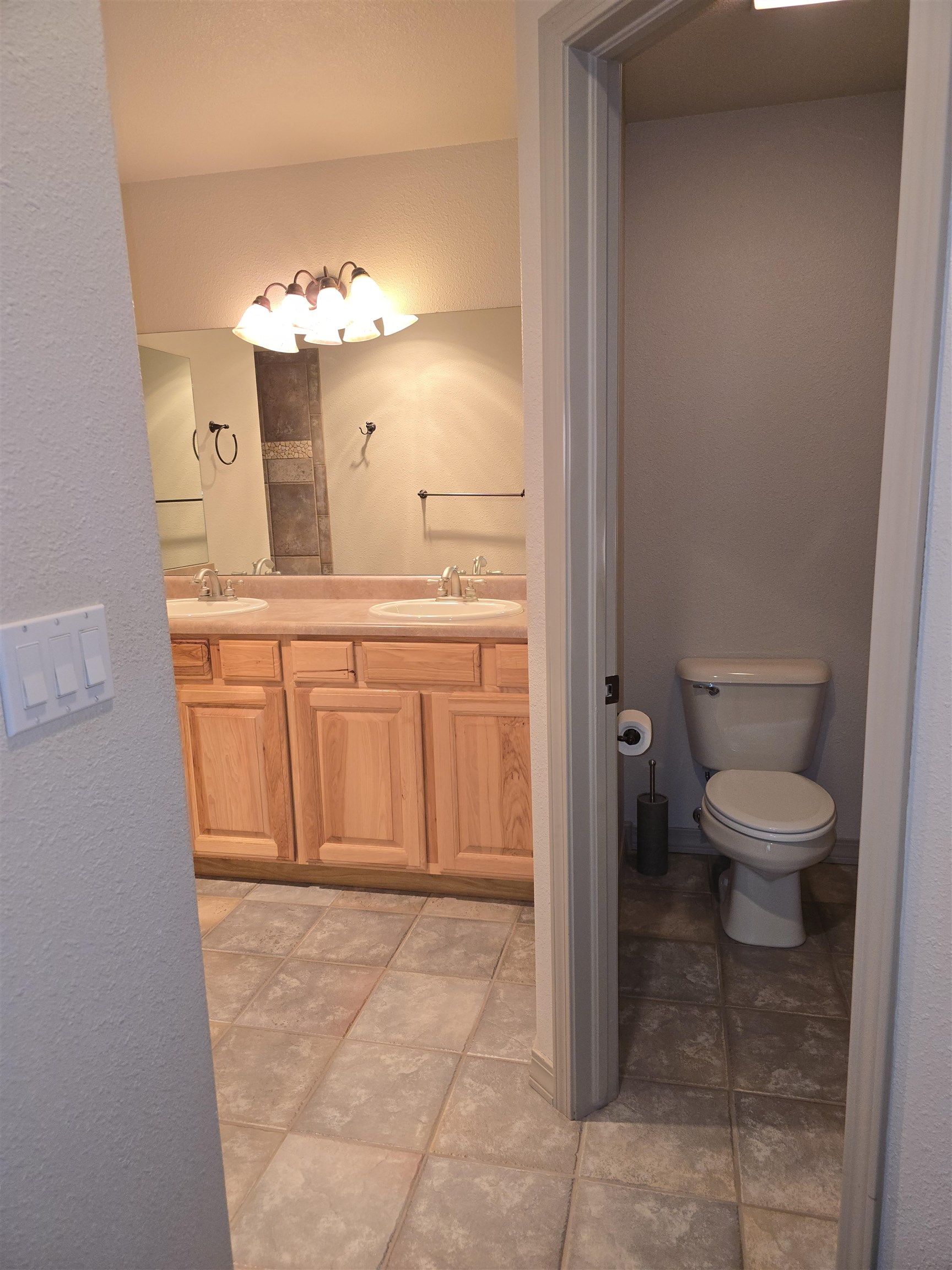 108 Mount View Drive Property Photo 17