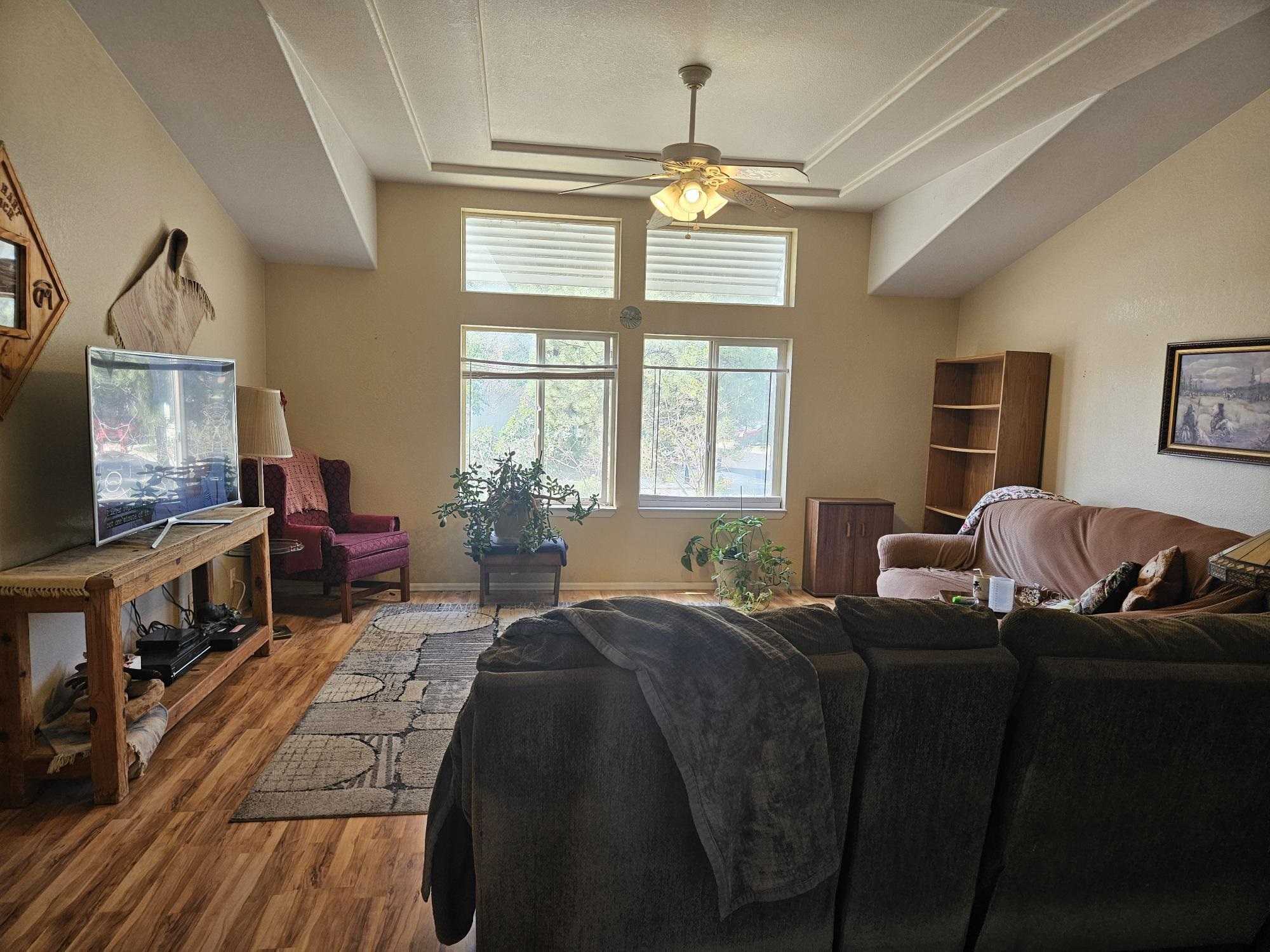 435 32 Road Property Photo 7