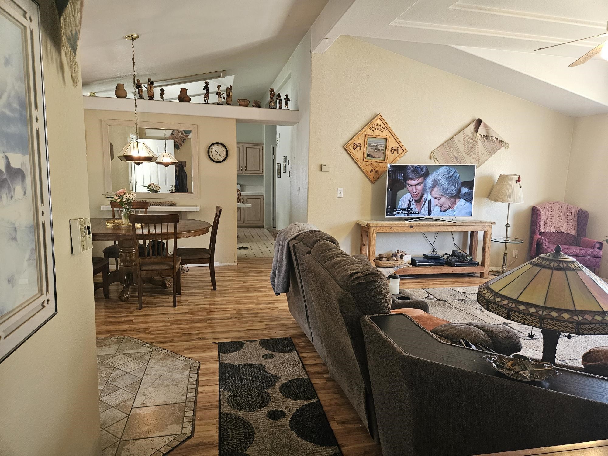 435 32 Road Property Photo 9