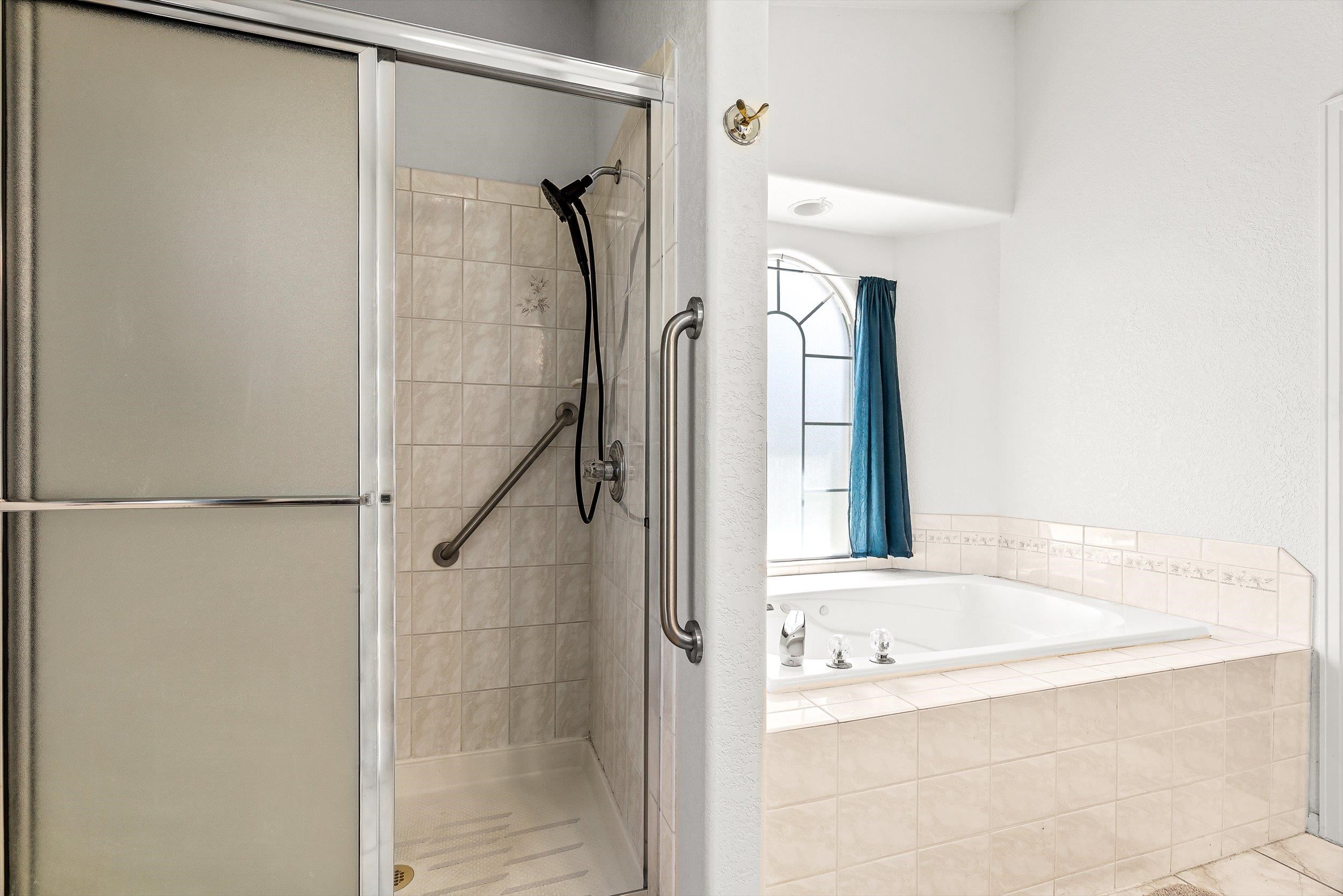 609 Shadowbrook Drive Property Photo 17