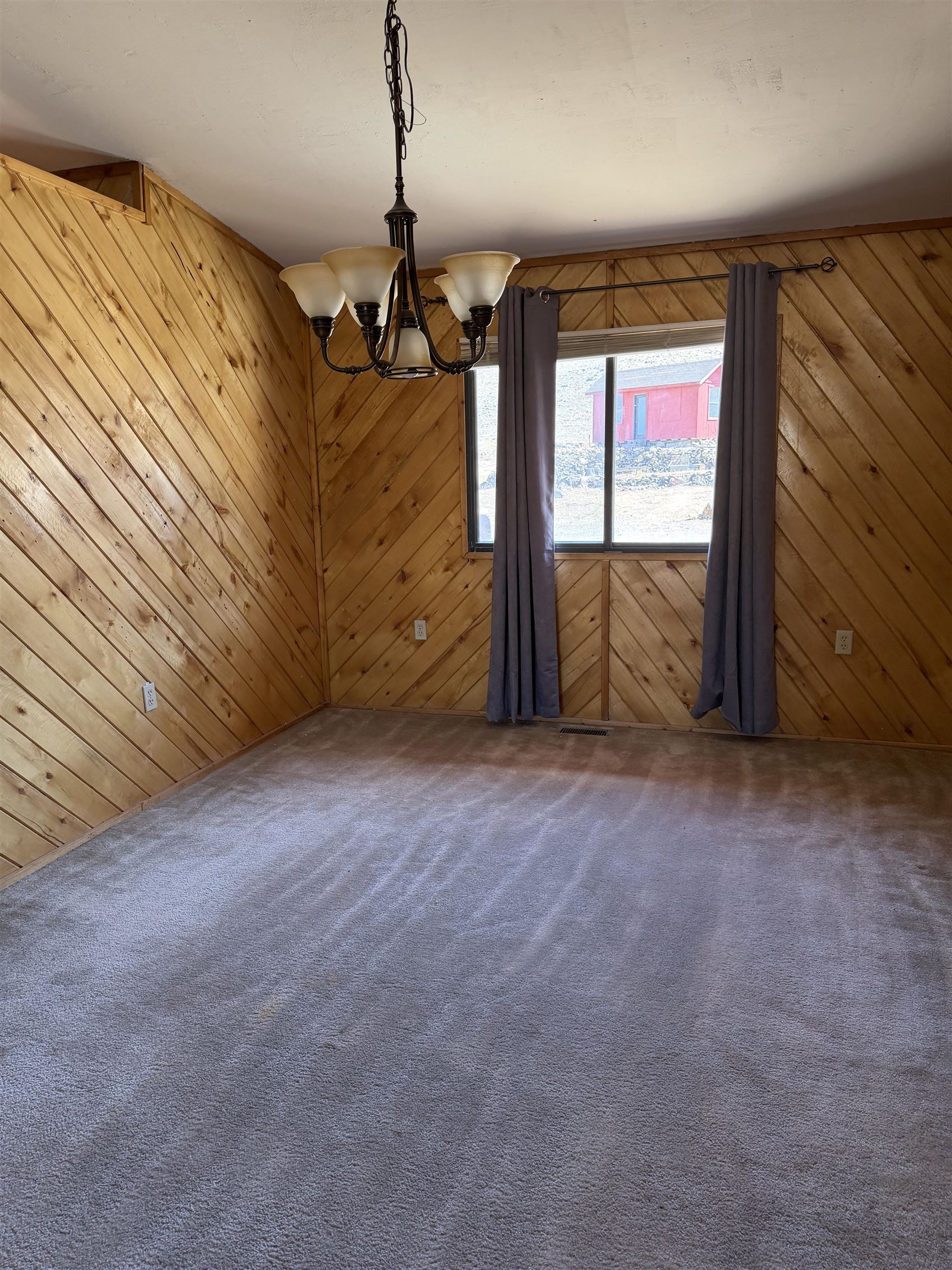 195 Wilson Boulevard Property Photo 8