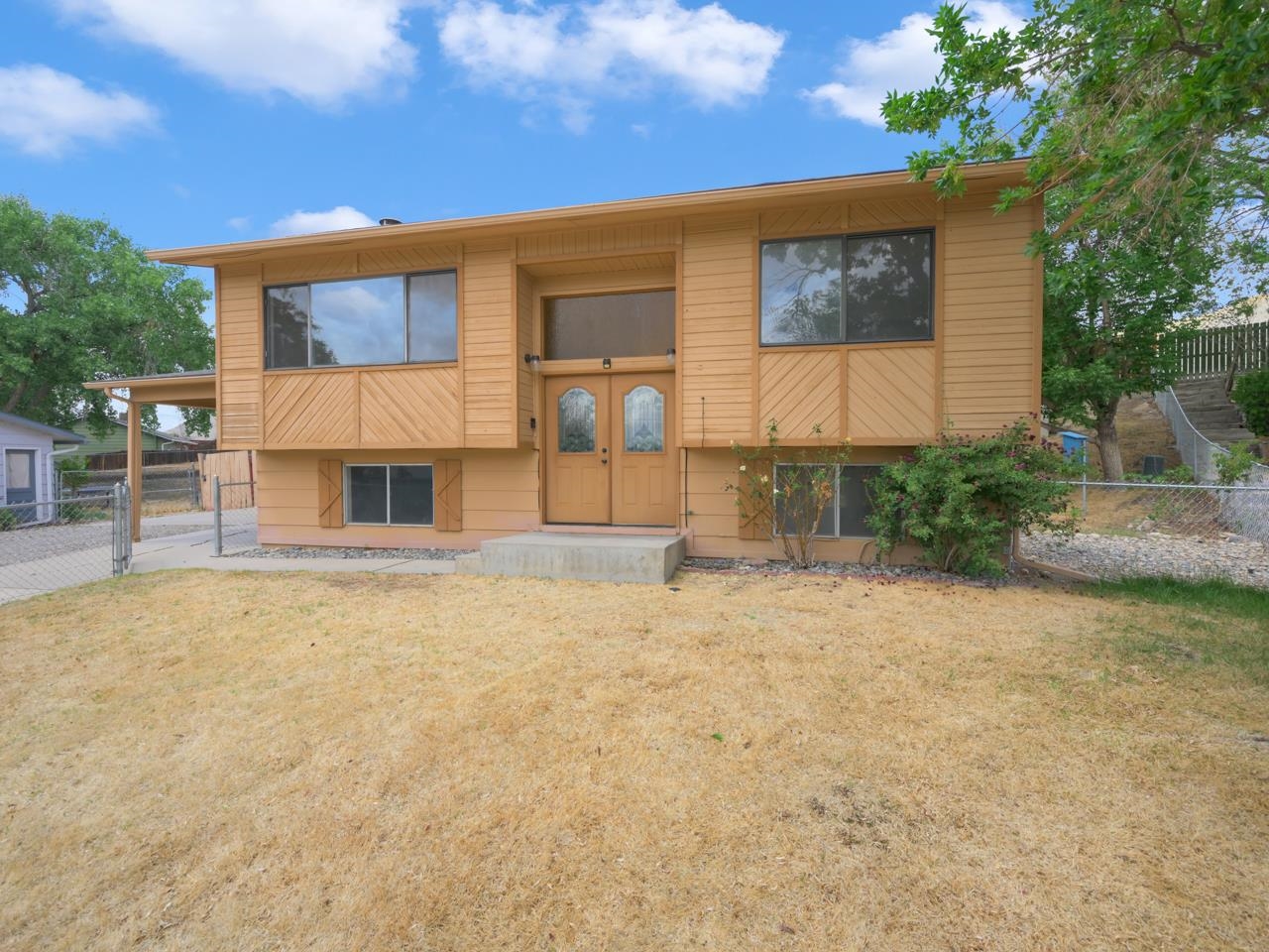 2808 Bookcliff Avenue Property Photo 3