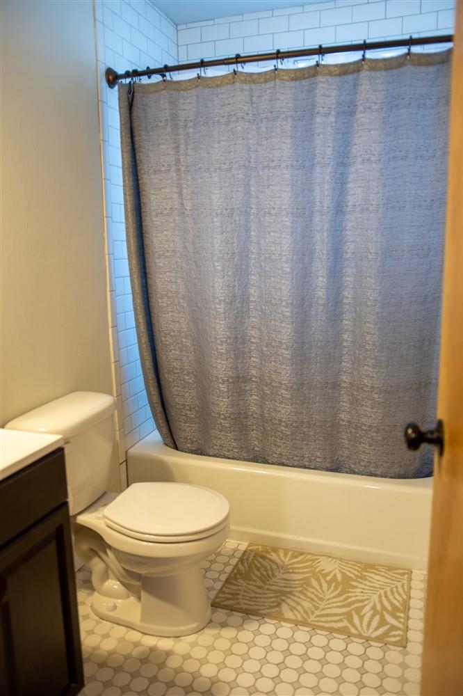 500 W Rider Road Property Photo 23