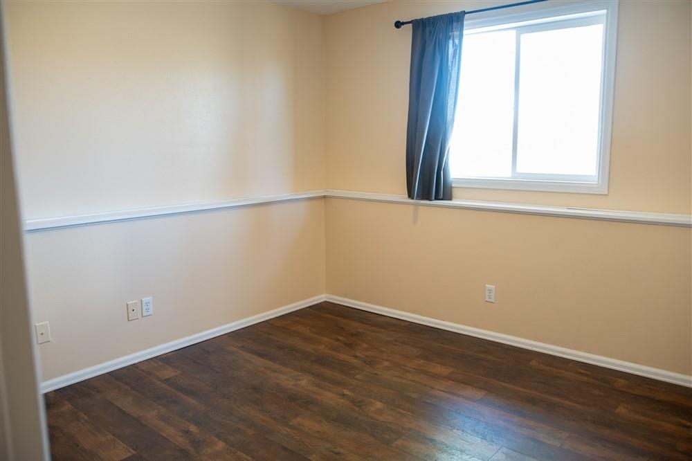 500 W Rider Road Property Photo 25