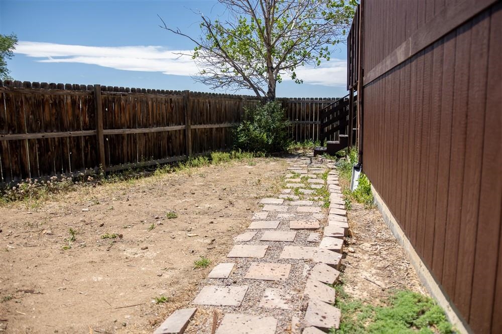 500 W Rider Road Property Photo 32