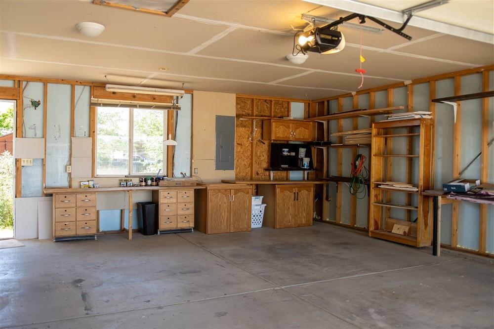 500 W Rider Road Property Photo 40