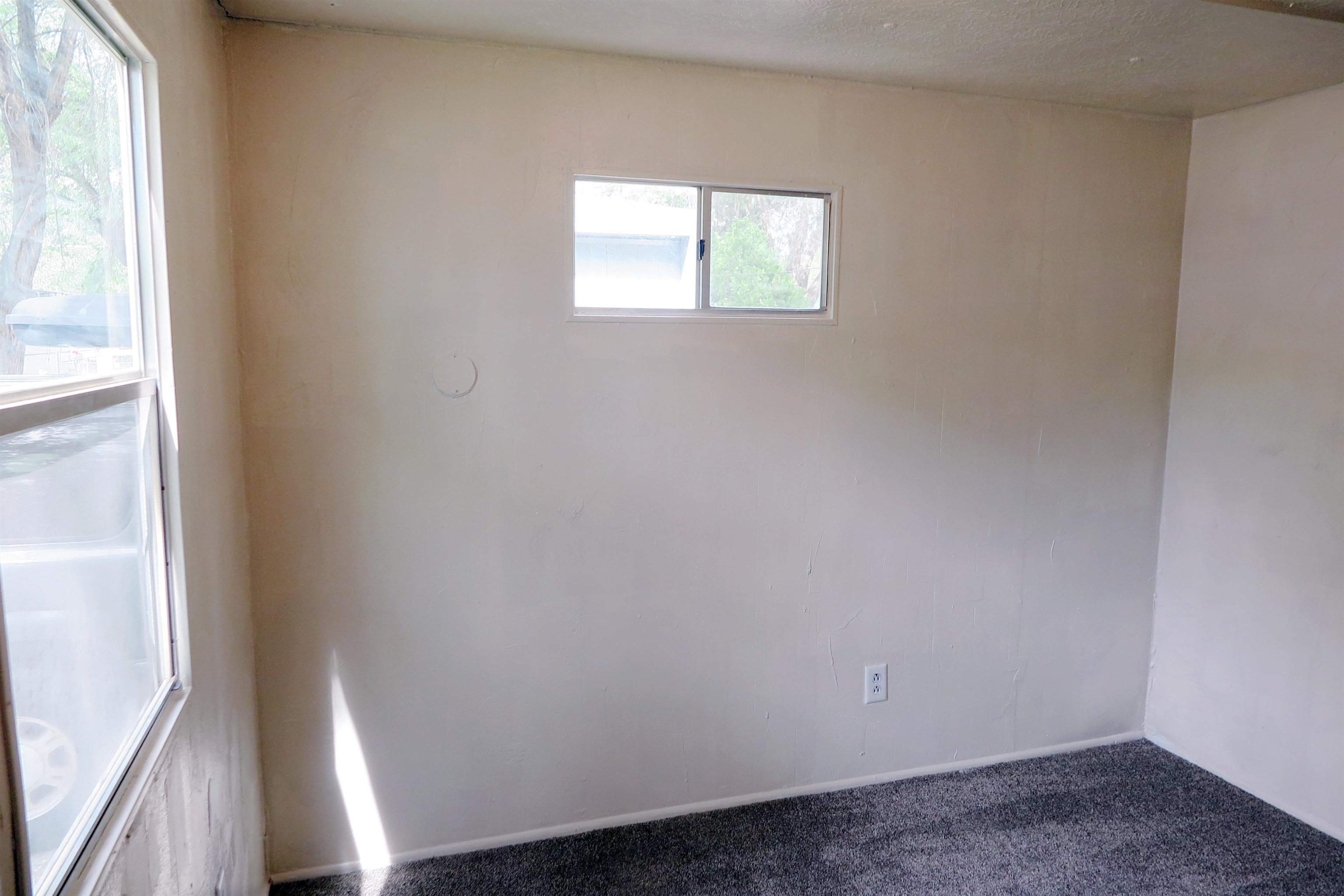 2713 B 1/2 Road Property Photo 10