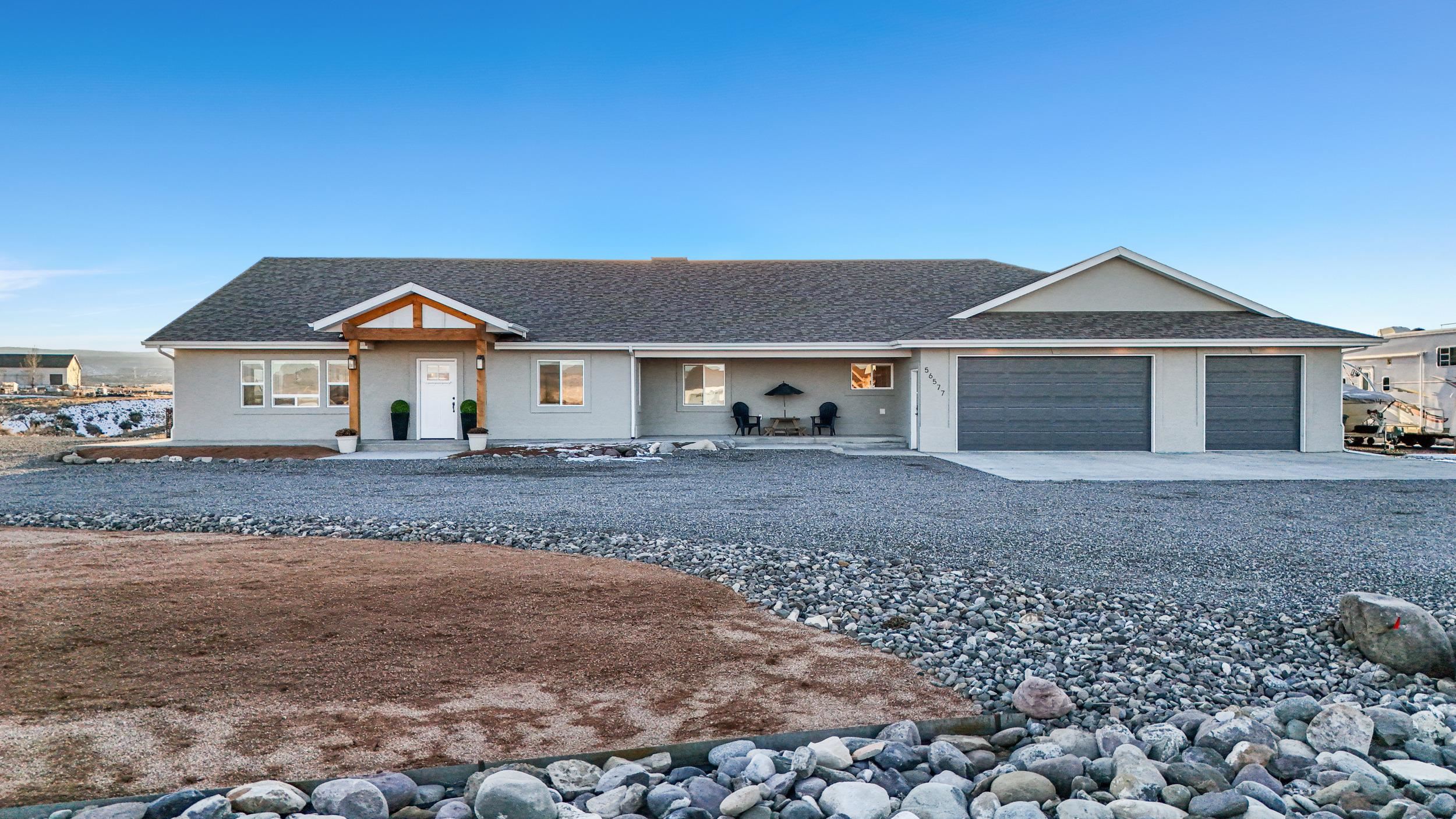 56577 Hawthorne Lane Property Photo 1
