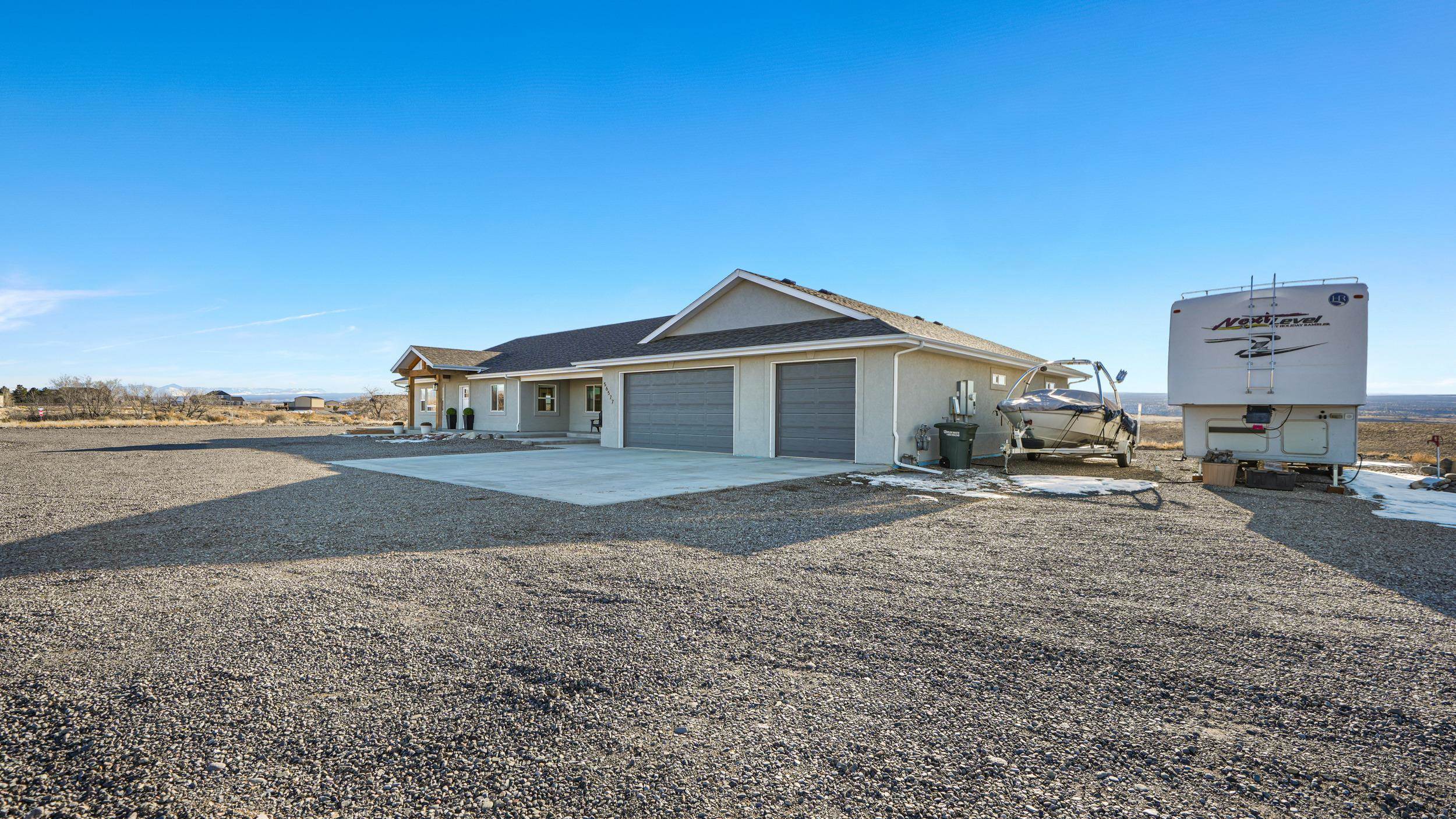 56577 Hawthorne Lane Property Photo 27