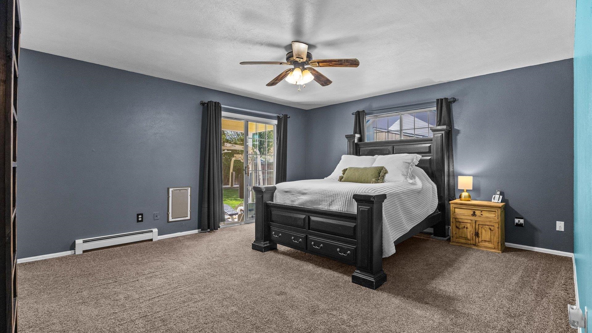 555 E Valley Drive Property Photo 12