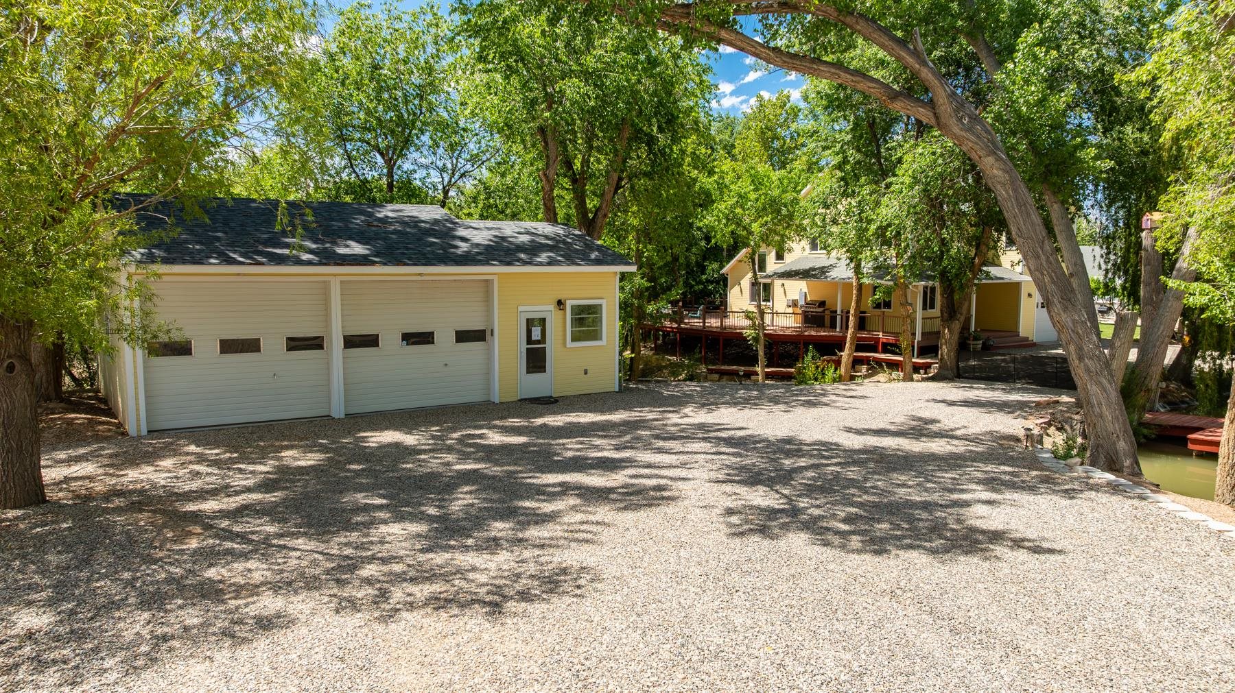 311 34 Road Property Photo 5