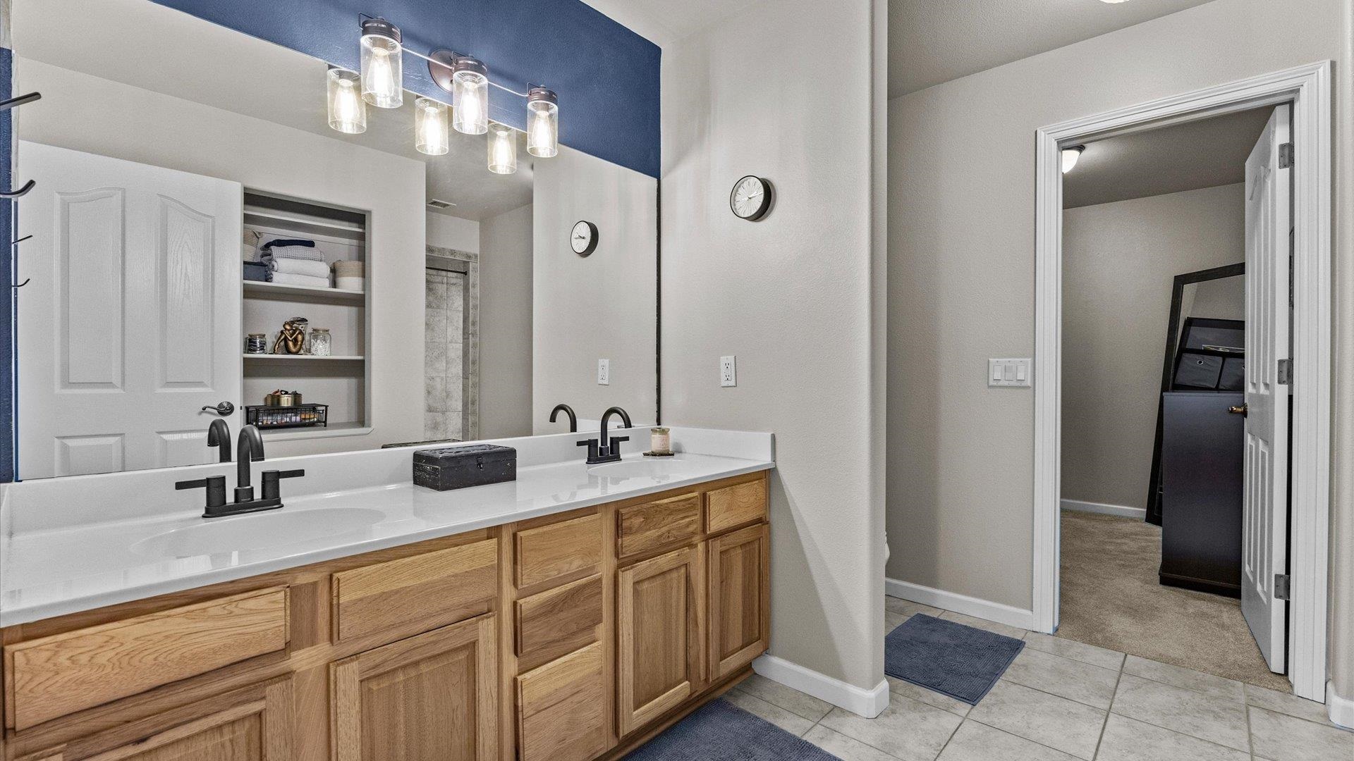 406 Ridges Boulevard Property Photo 16
