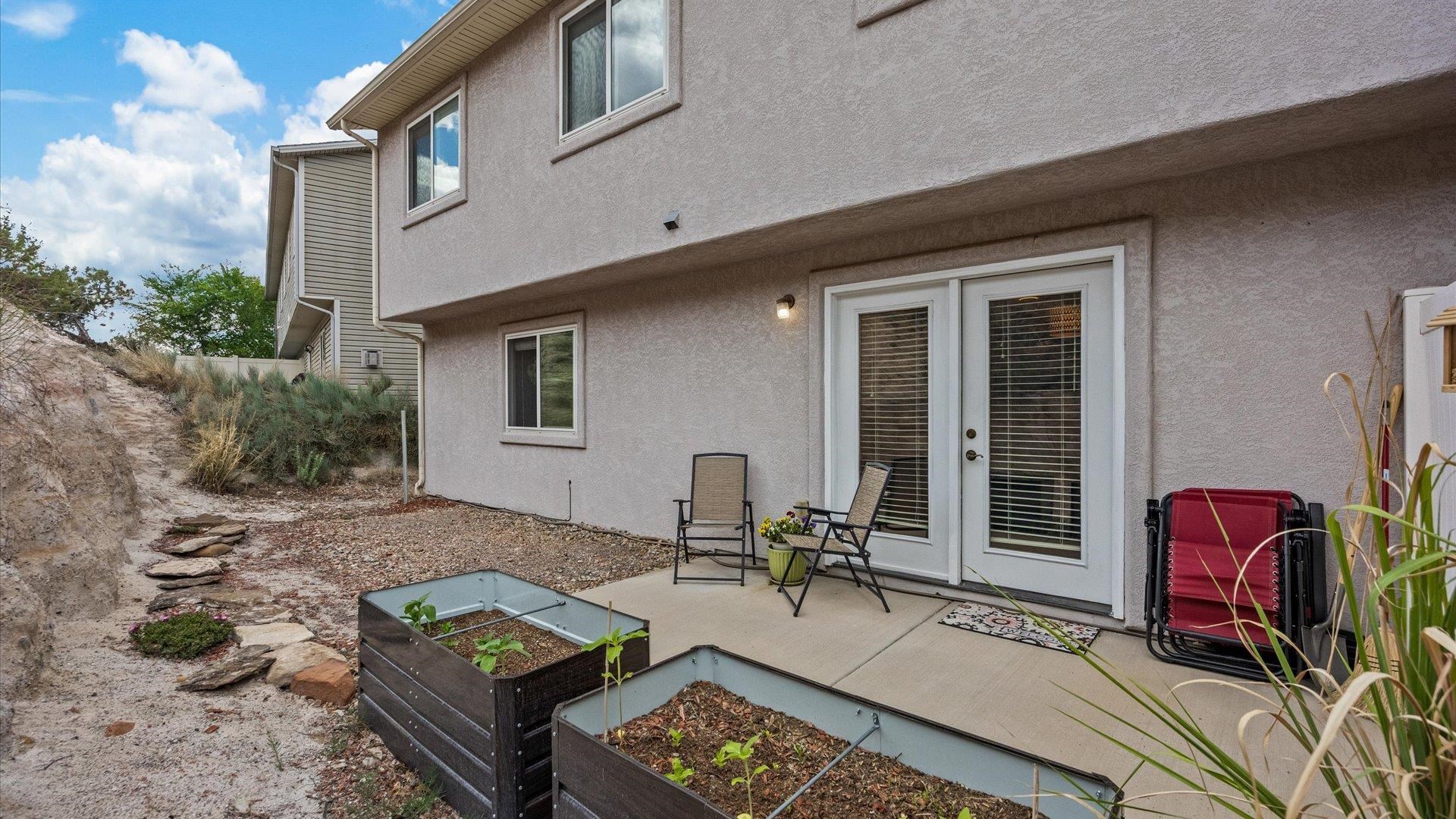 406 Ridges Boulevard Property Photo 27