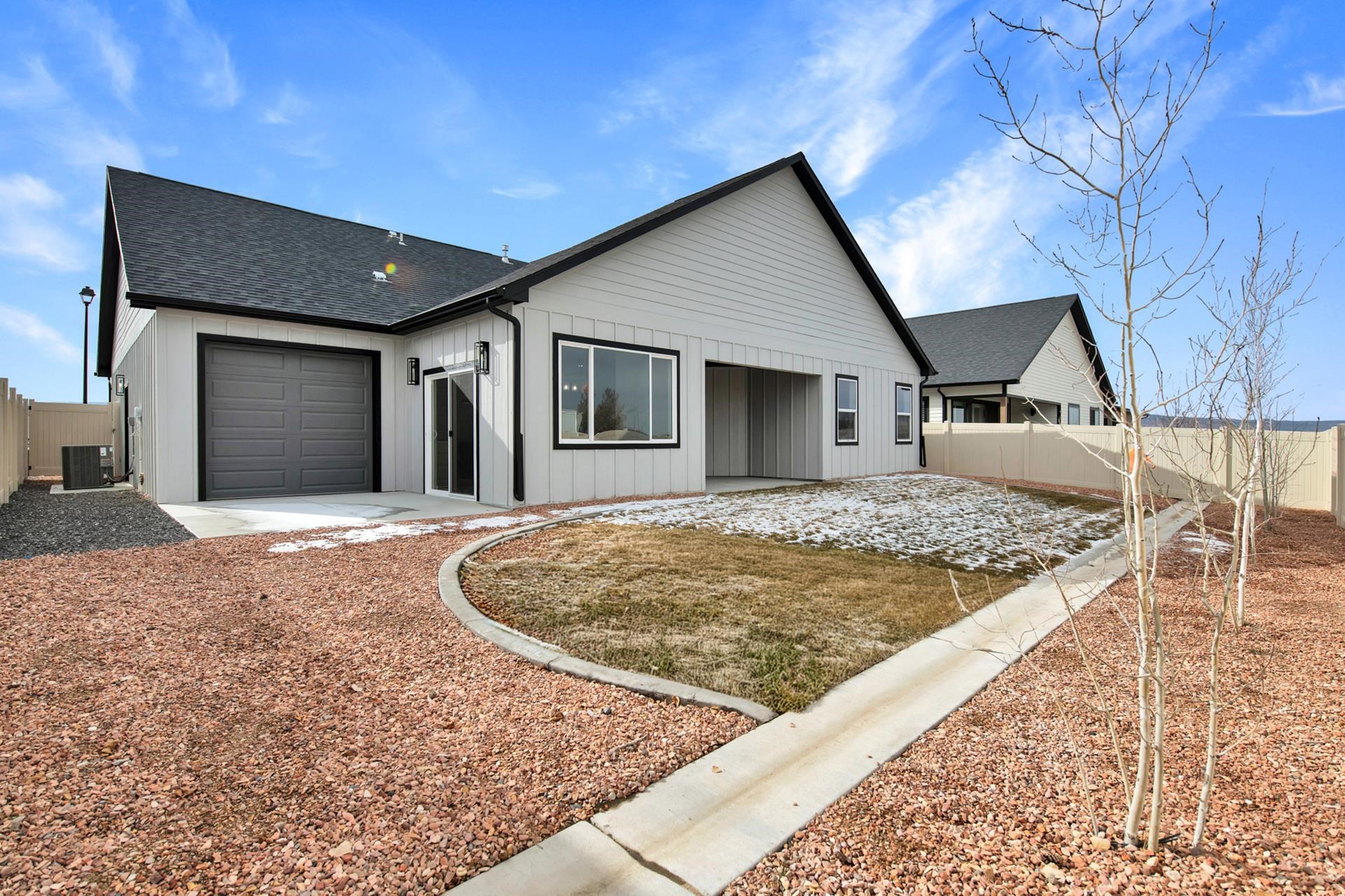 2354 Honeycrisp Drive Property Photo 6