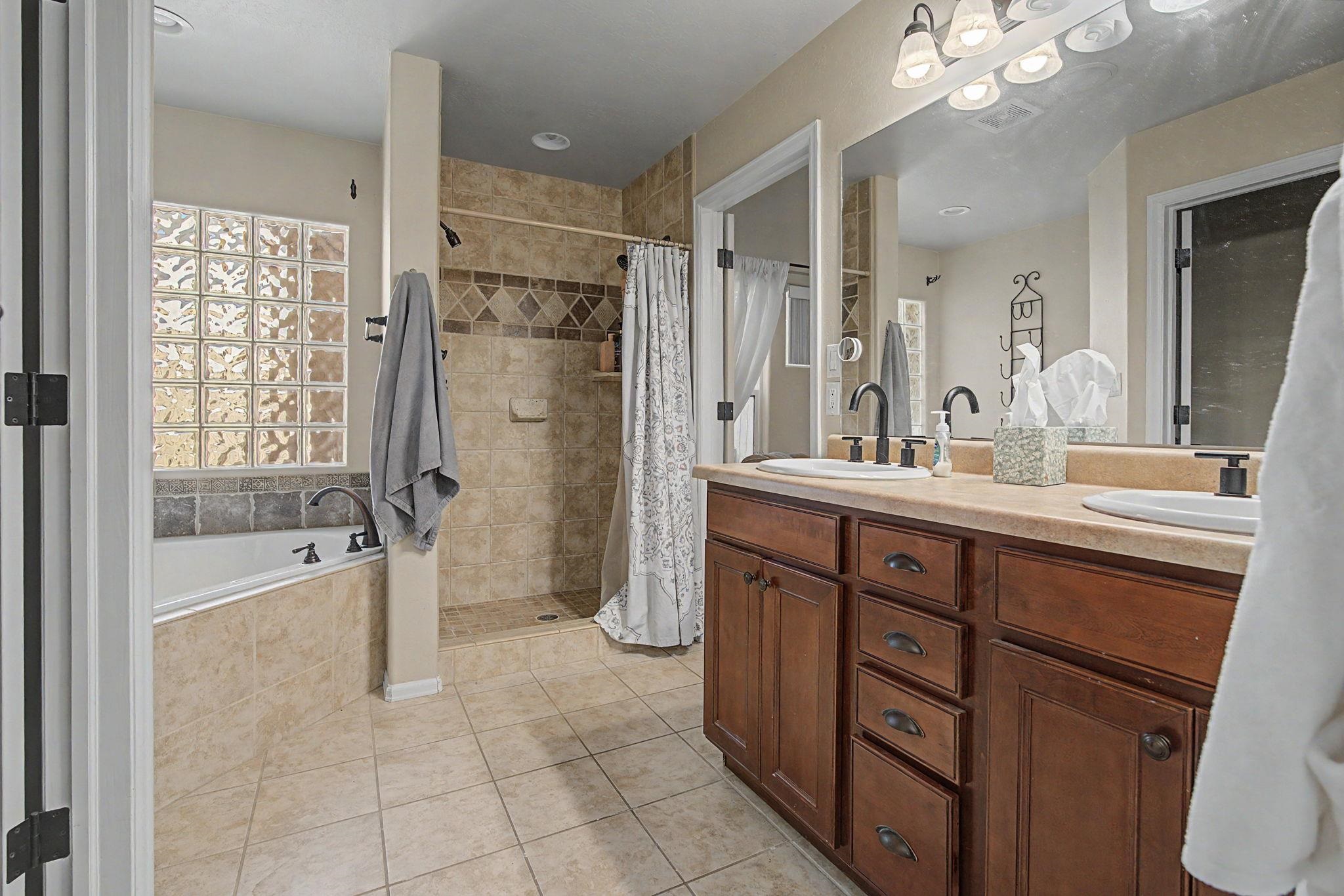 514 Amethyst Drive Property Photo 15