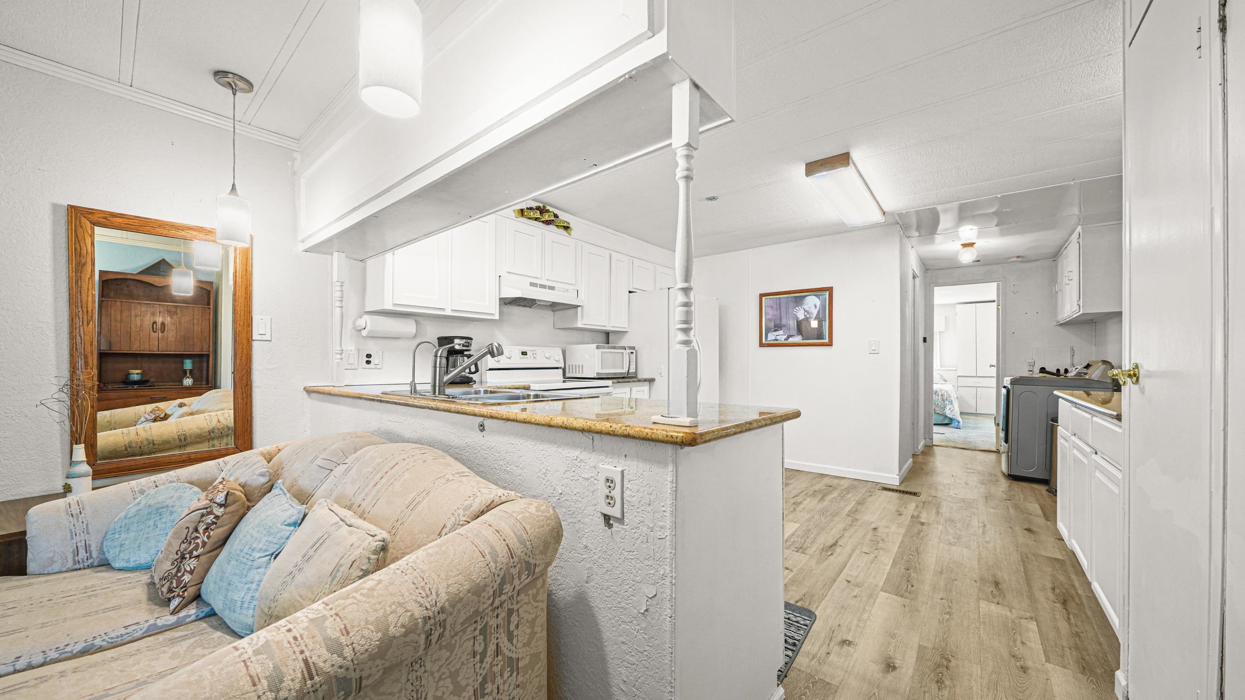 3251 E Road Property Photo 12