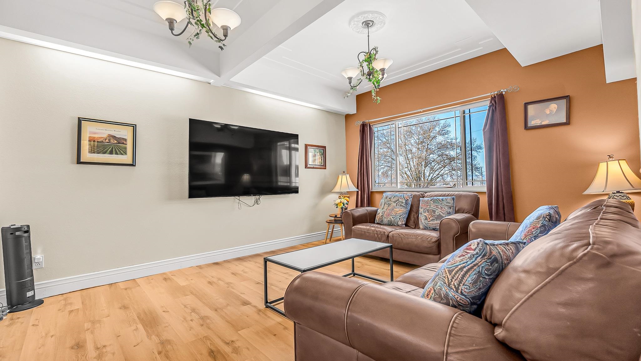 3728 G 7/10 Road Property Photo 16