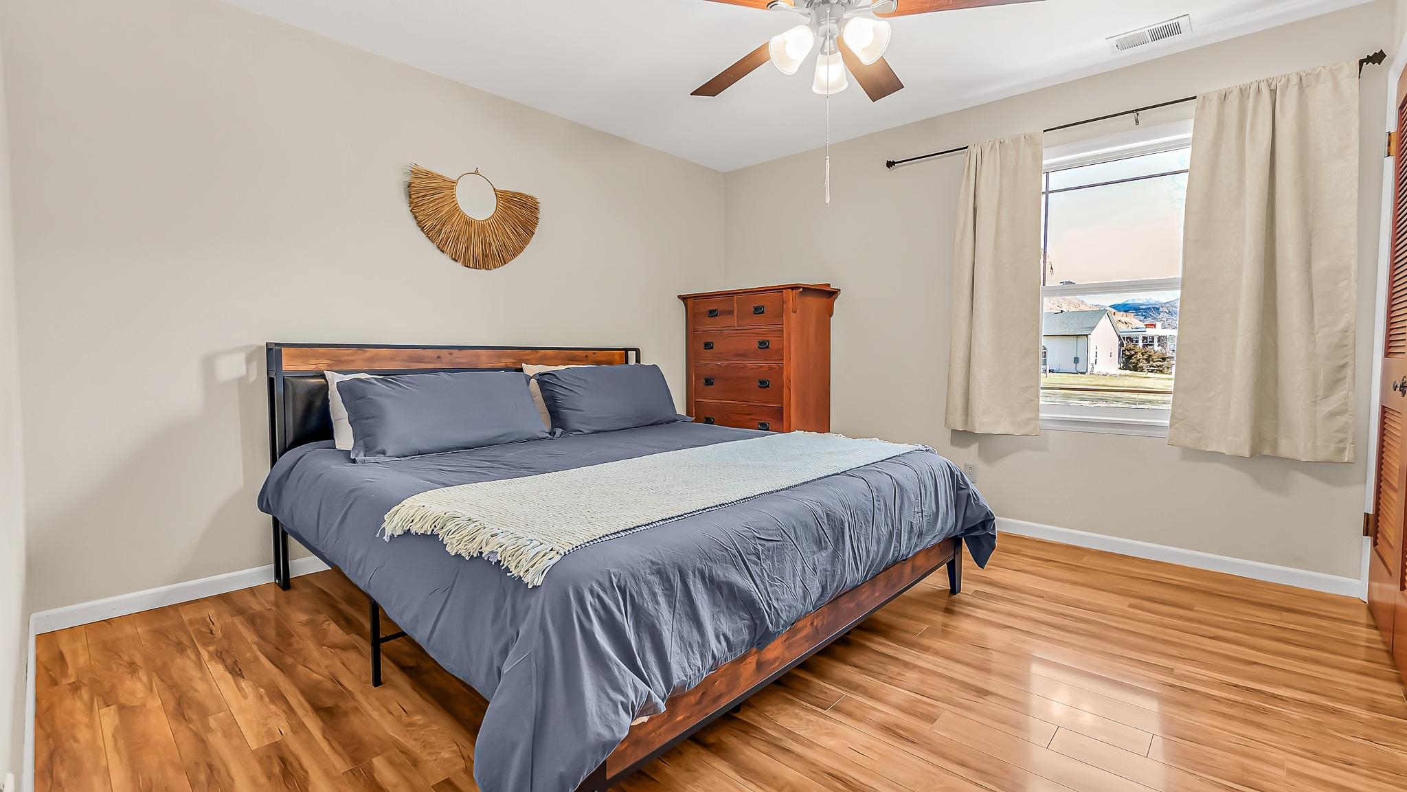 3728 G 7/10 Road Property Photo 27