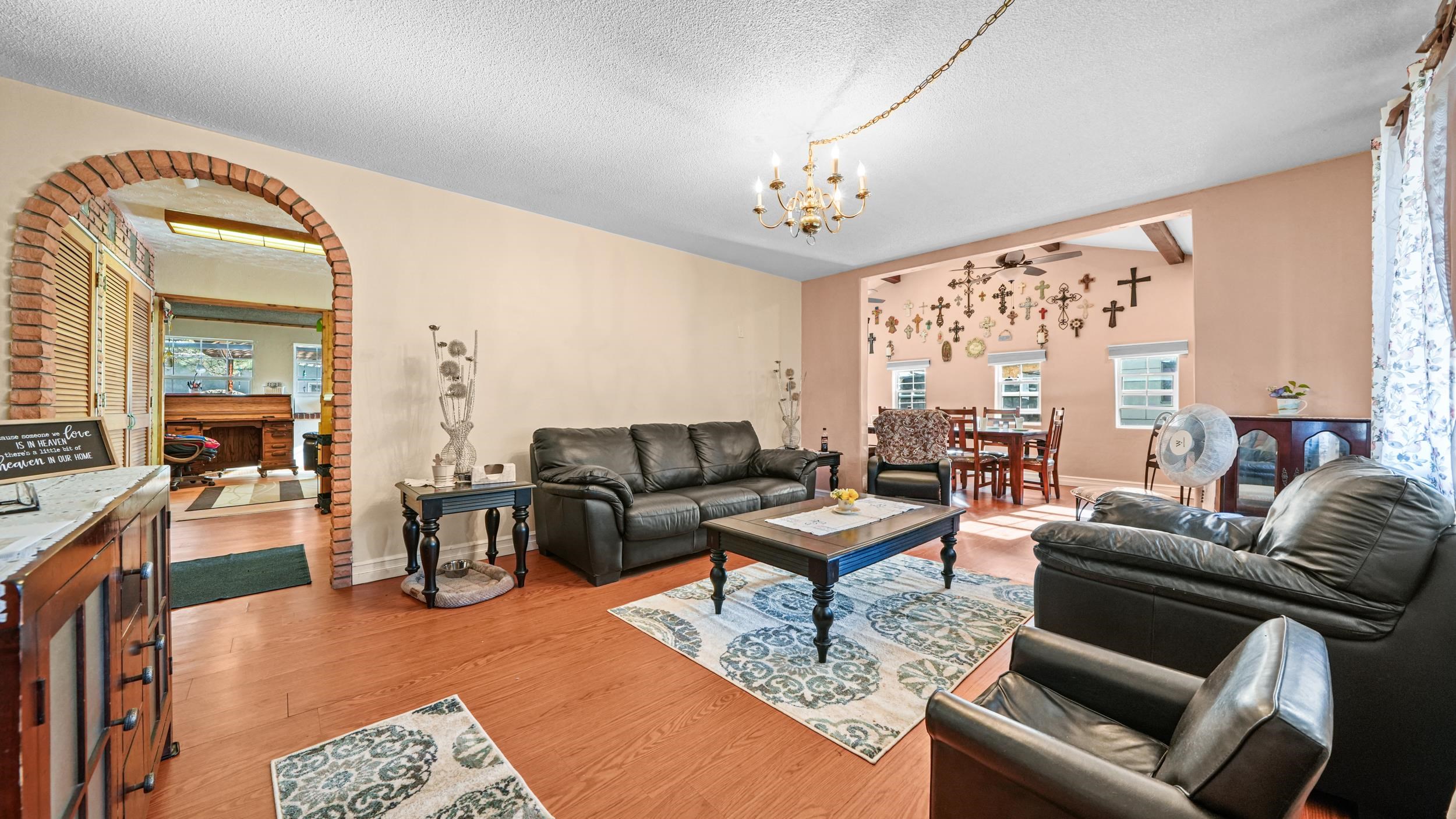 2809 Mesa Avenue Property Photo 5
