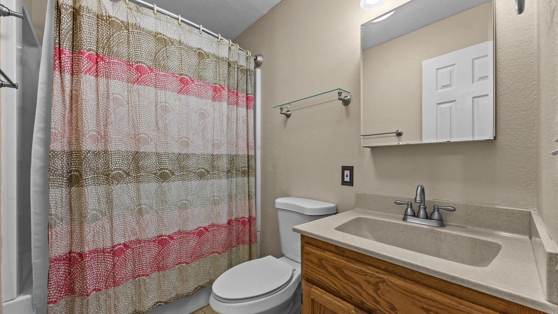 891 20 1/2 Road Property Photo 26