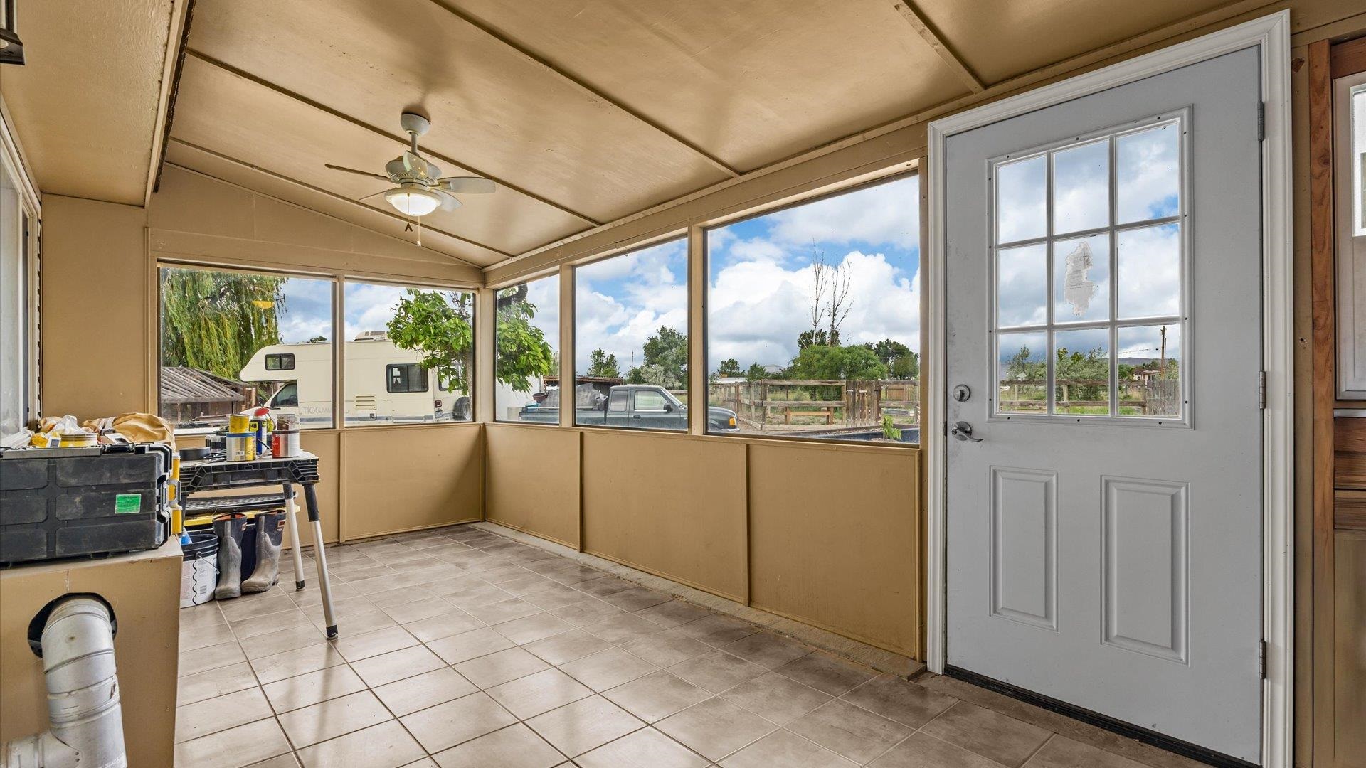 891 20 1/2 Road Property Photo 28